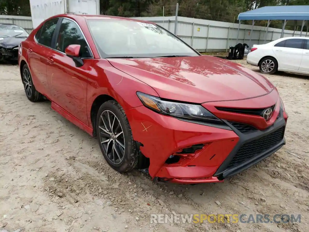 1 Photograph of a damaged car 4T1G11AK8MU438115 TOYOTA CAMRY 2021