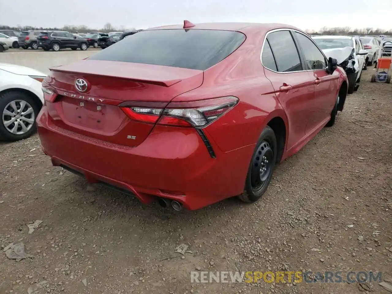 4 Photograph of a damaged car 4T1G11AK8MU438566 TOYOTA CAMRY 2021