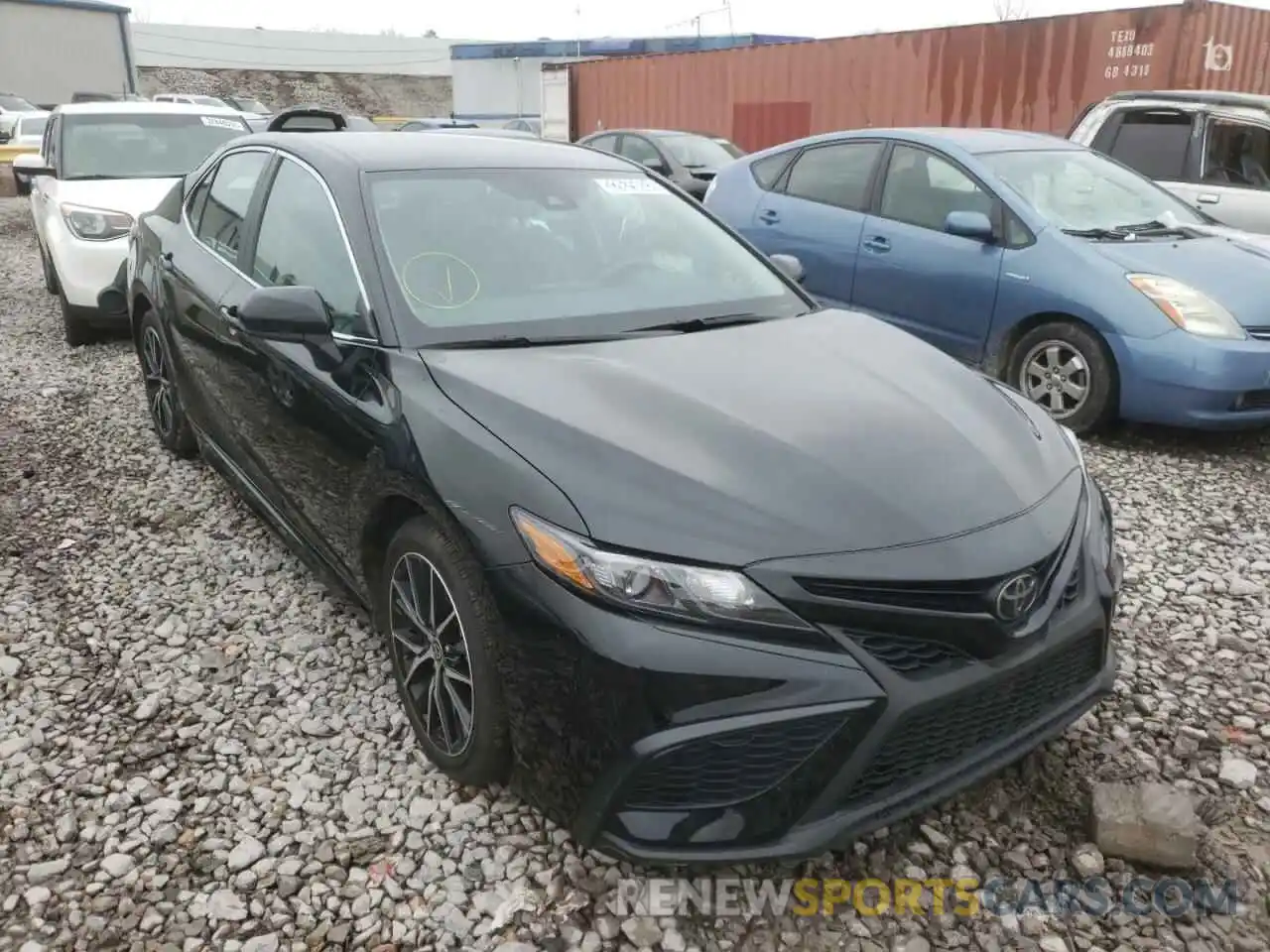 1 Photograph of a damaged car 4T1G11AK8MU444397 TOYOTA CAMRY 2021