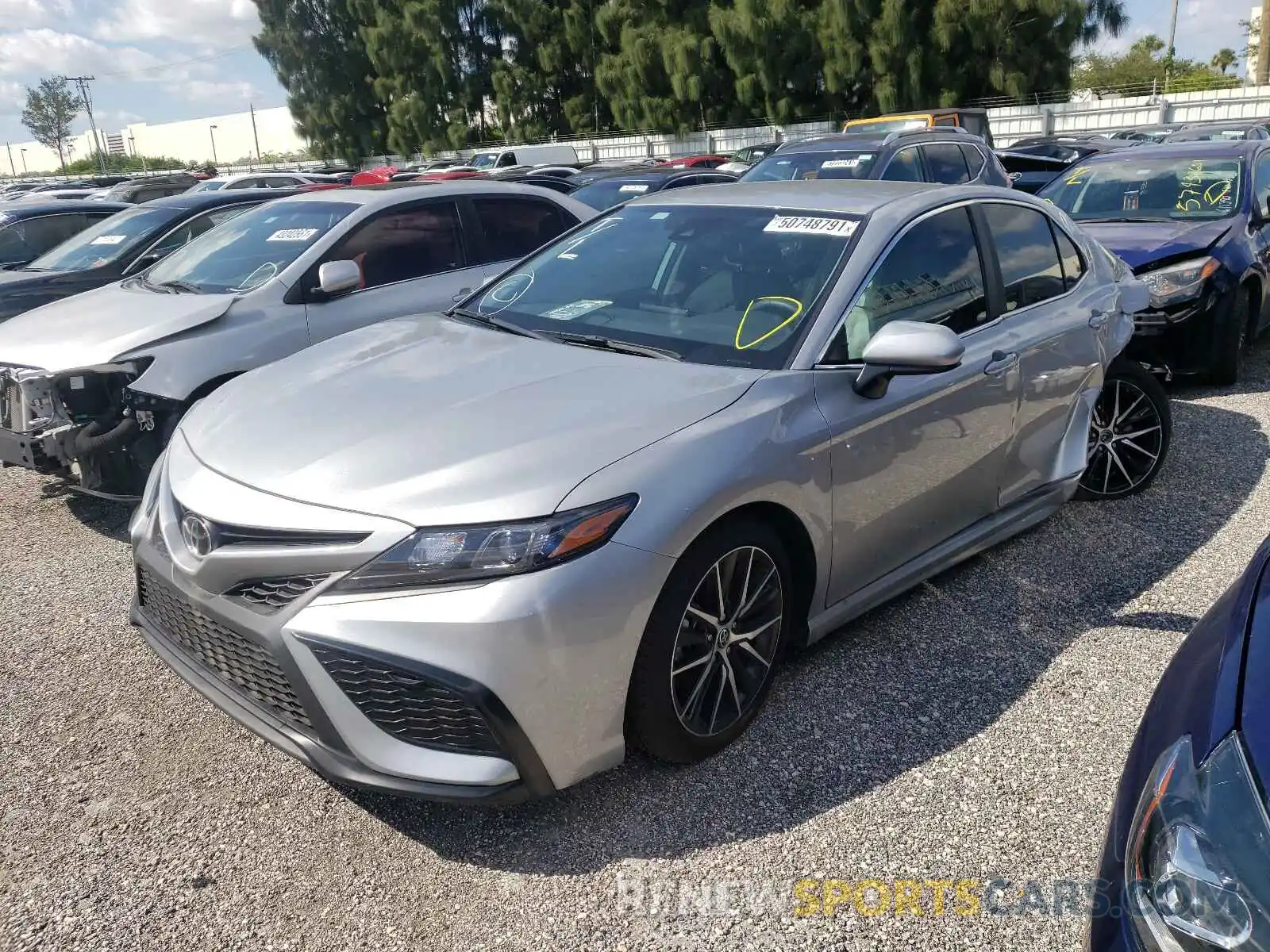 2 Photograph of a damaged car 4T1G11AK8MU449180 TOYOTA CAMRY 2021