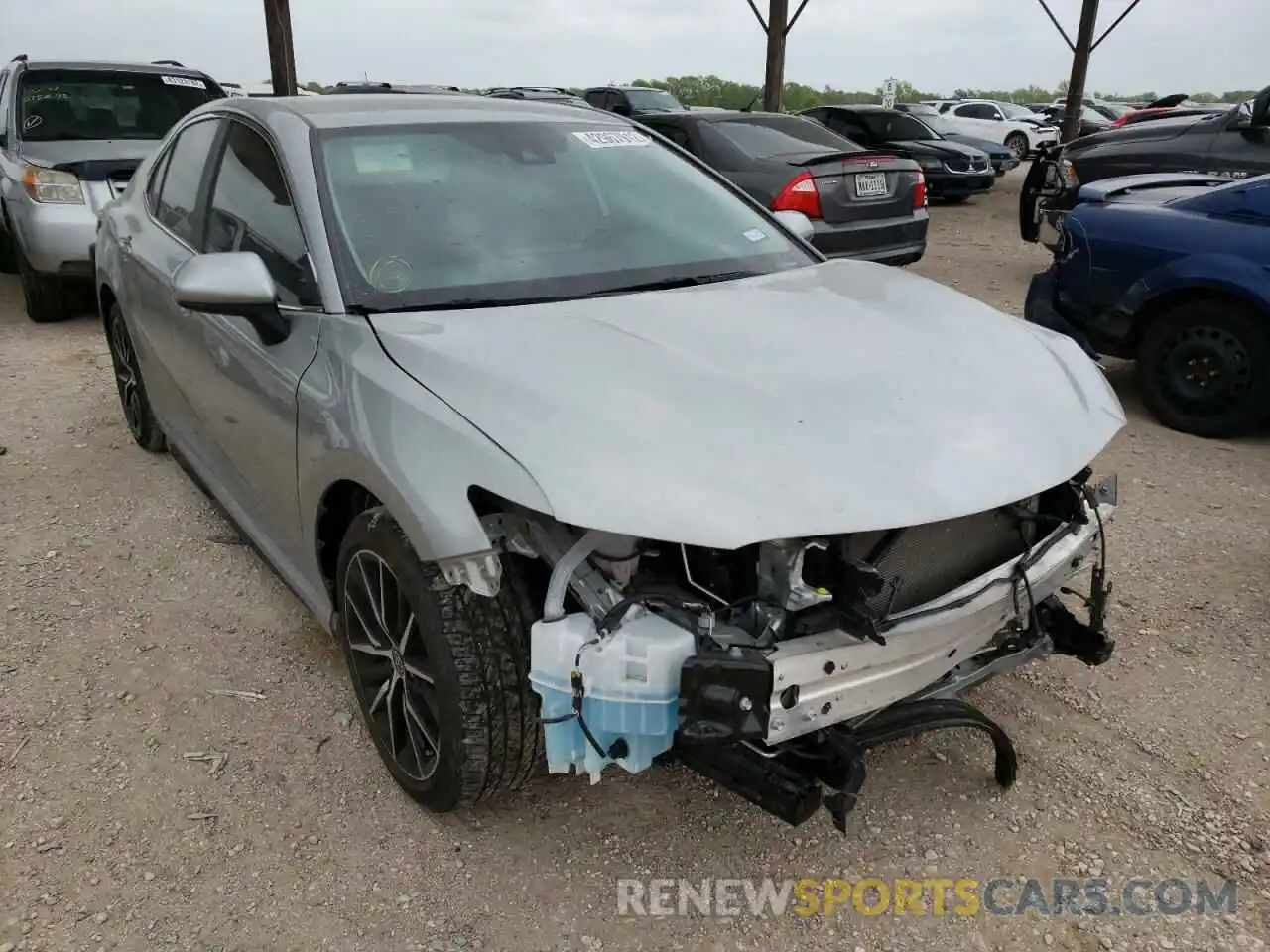 1 Photograph of a damaged car 4T1G11AK8MU453150 TOYOTA CAMRY 2021