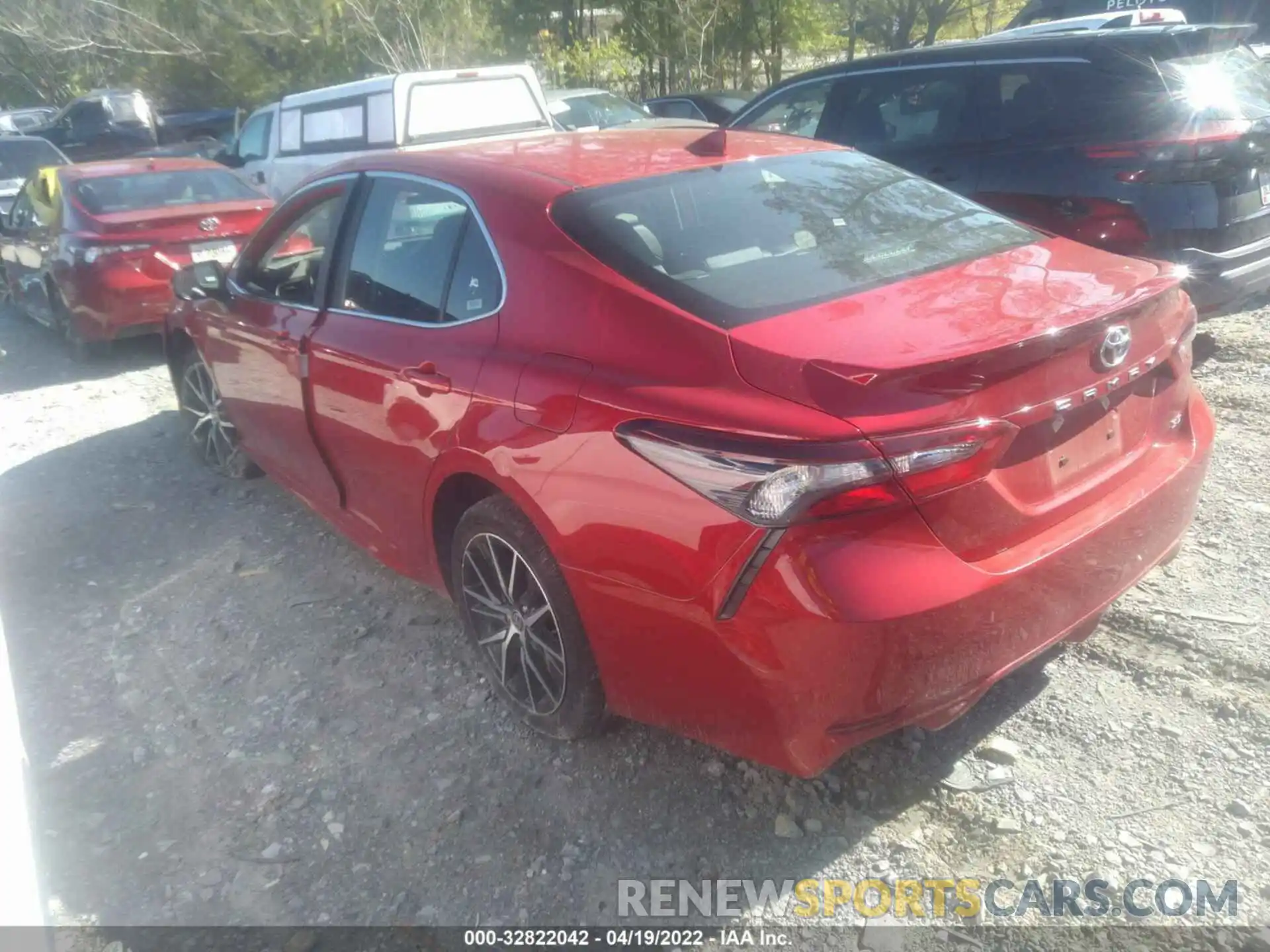 3 Photograph of a damaged car 4T1G11AK8MU456470 TOYOTA CAMRY 2021