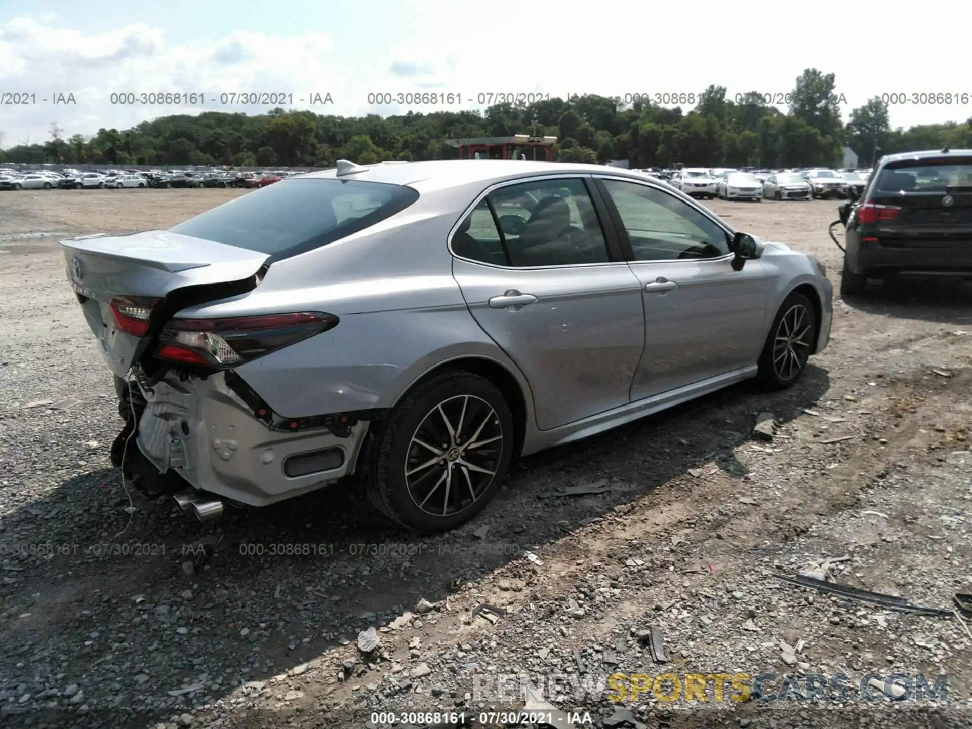 4 Photograph of a damaged car 4T1G11AK8MU459031 TOYOTA CAMRY 2021