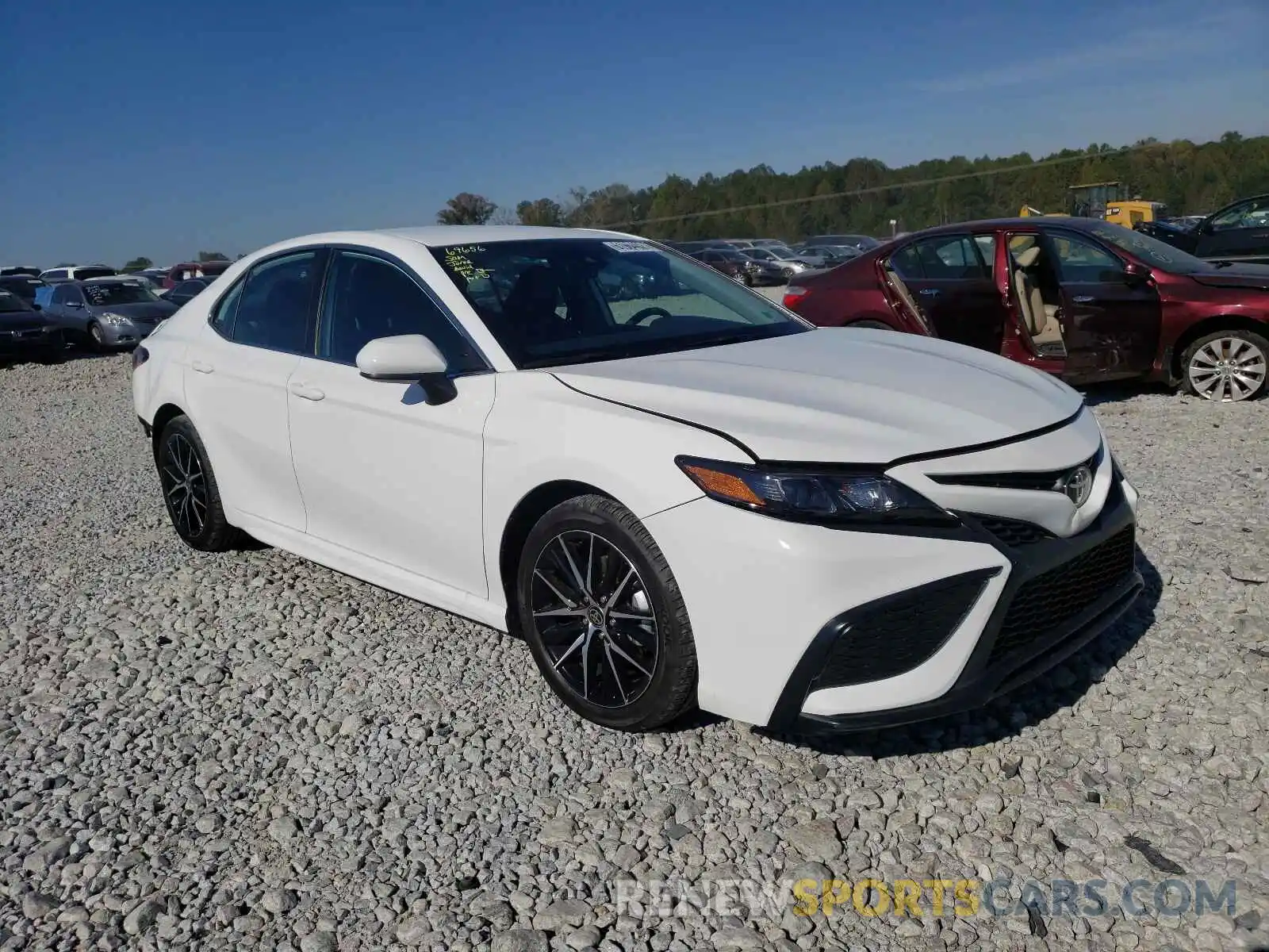 1 Photograph of a damaged car 4T1G11AK8MU461099 TOYOTA CAMRY 2021