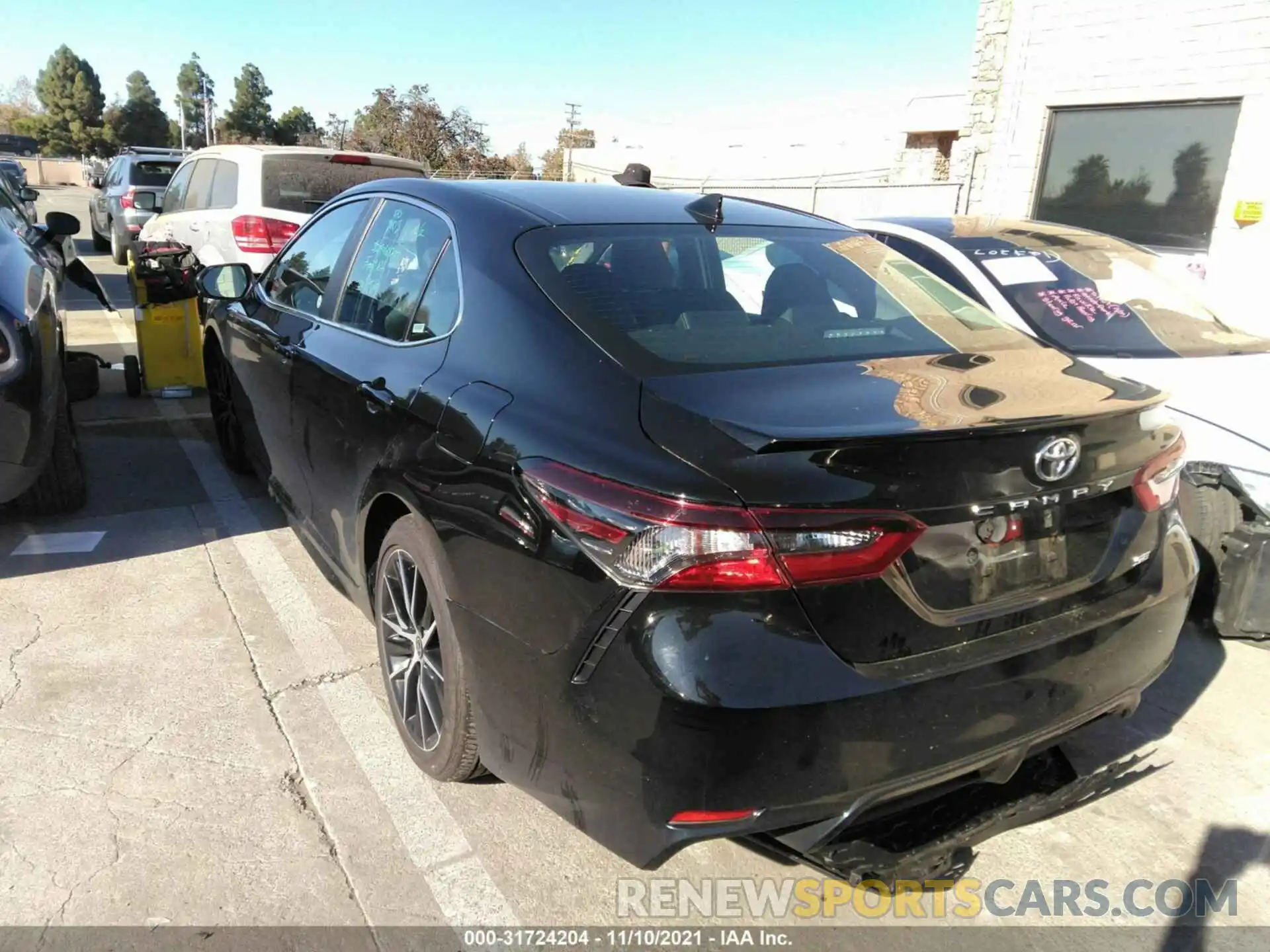 3 Photograph of a damaged car 4T1G11AK8MU467372 TOYOTA CAMRY 2021