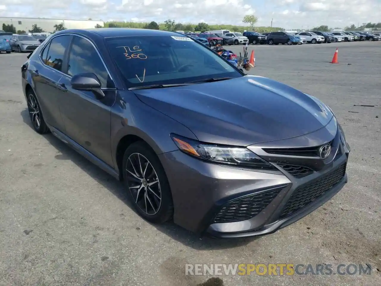 1 Photograph of a damaged car 4T1G11AK8MU476749 TOYOTA CAMRY 2021