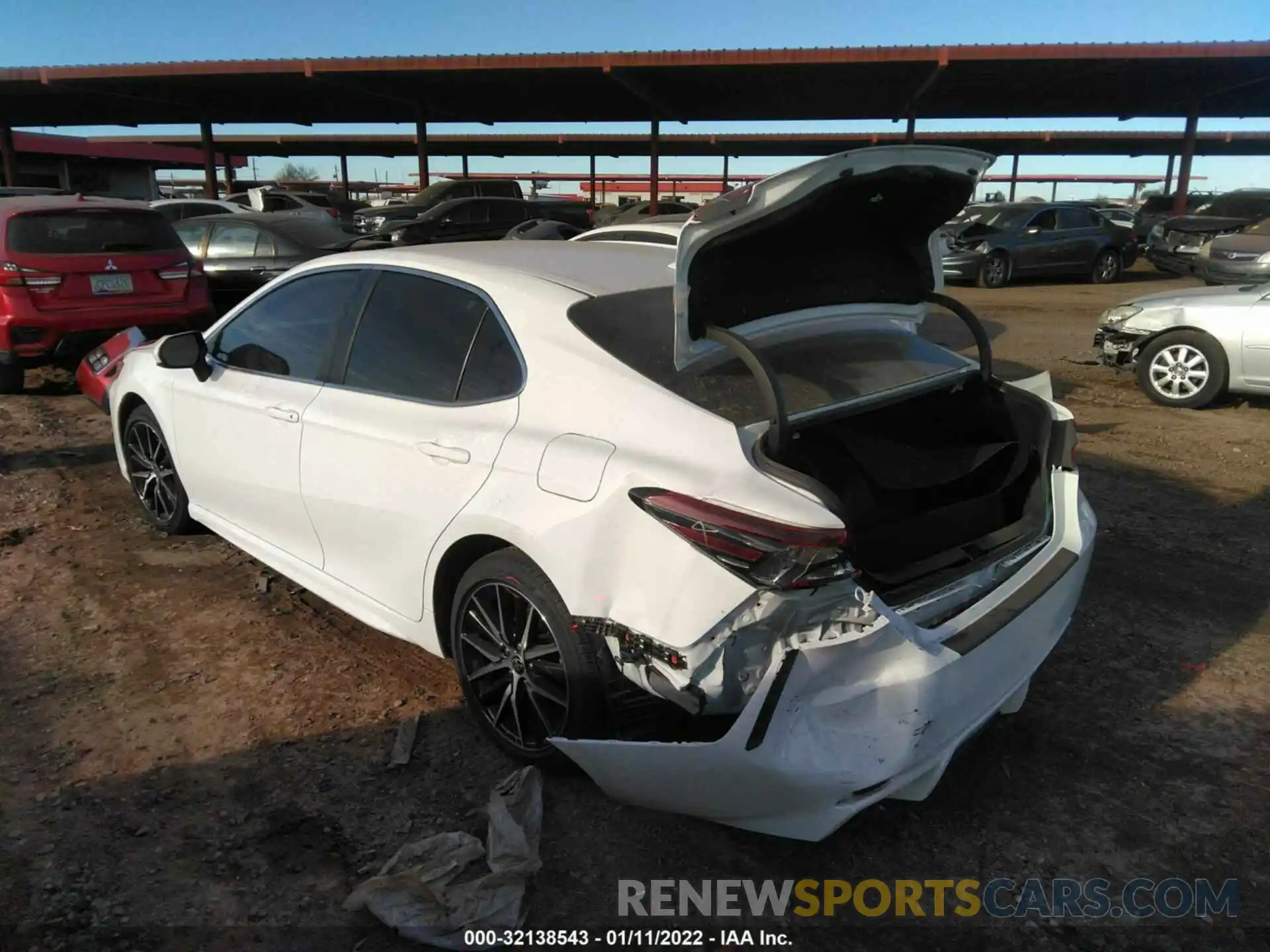 3 Photograph of a damaged car 4T1G11AK8MU483295 TOYOTA CAMRY 2021