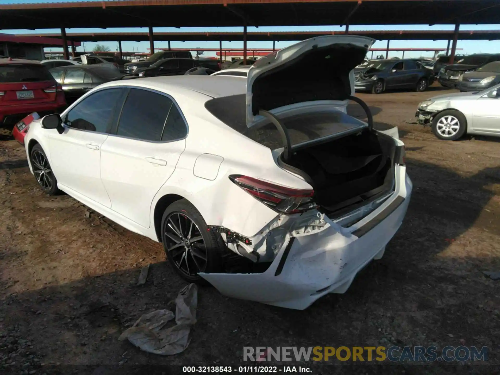 6 Photograph of a damaged car 4T1G11AK8MU483295 TOYOTA CAMRY 2021