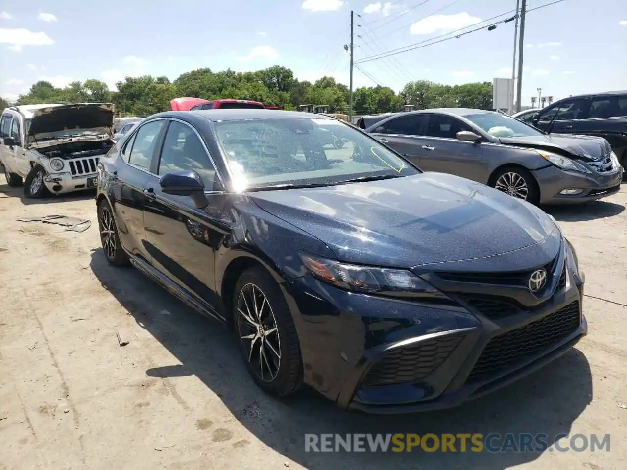 1 Photograph of a damaged car 4T1G11AK8MU486939 TOYOTA CAMRY 2021