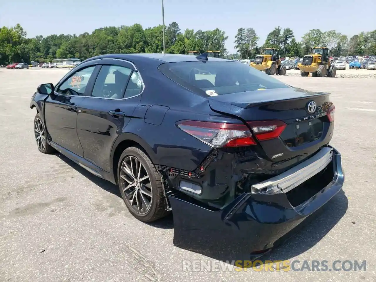 3 Photograph of a damaged car 4T1G11AK8MU489680 TOYOTA CAMRY 2021