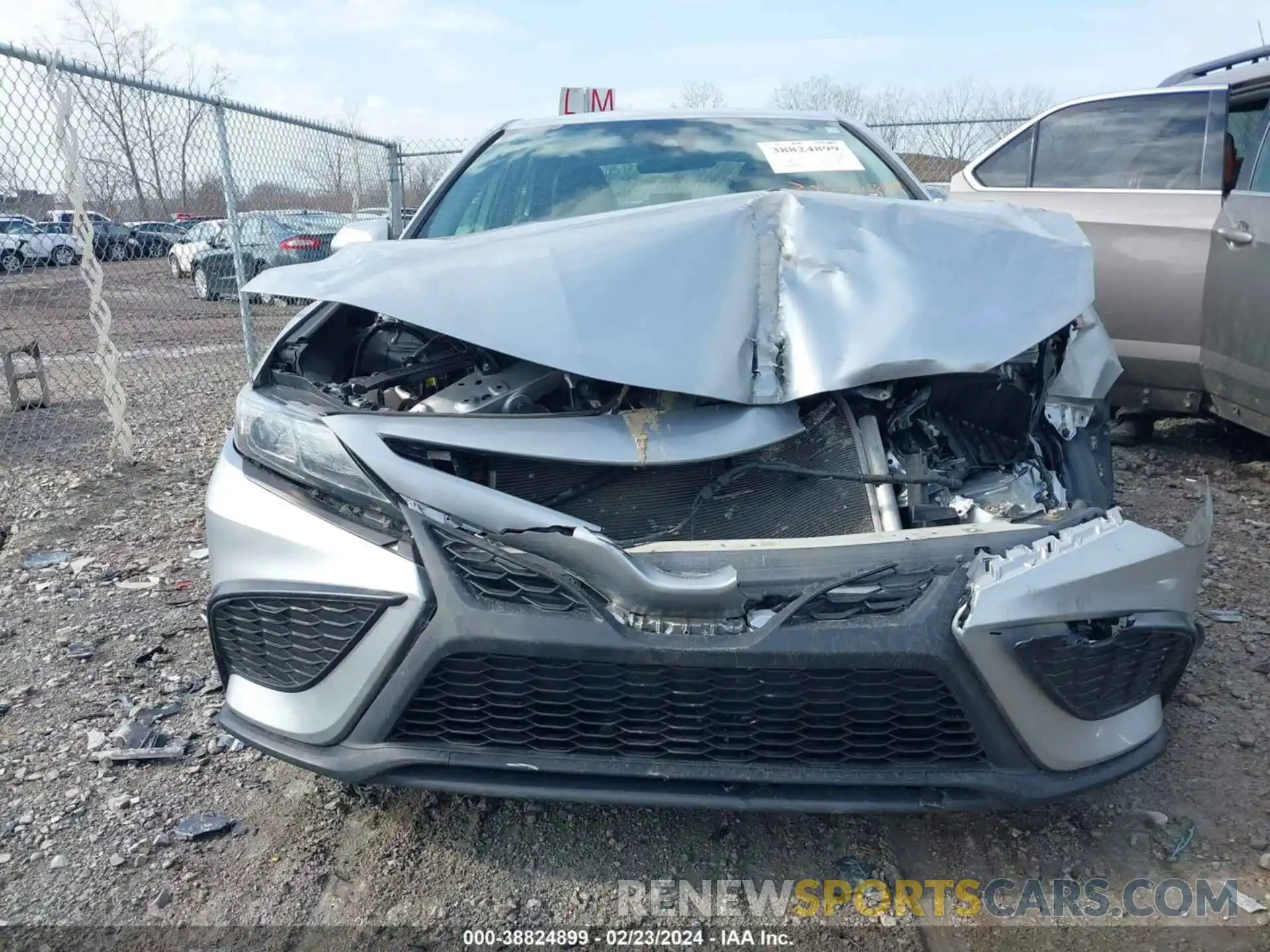 12 Photograph of a damaged car 4T1G11AK8MU512018 TOYOTA CAMRY 2021