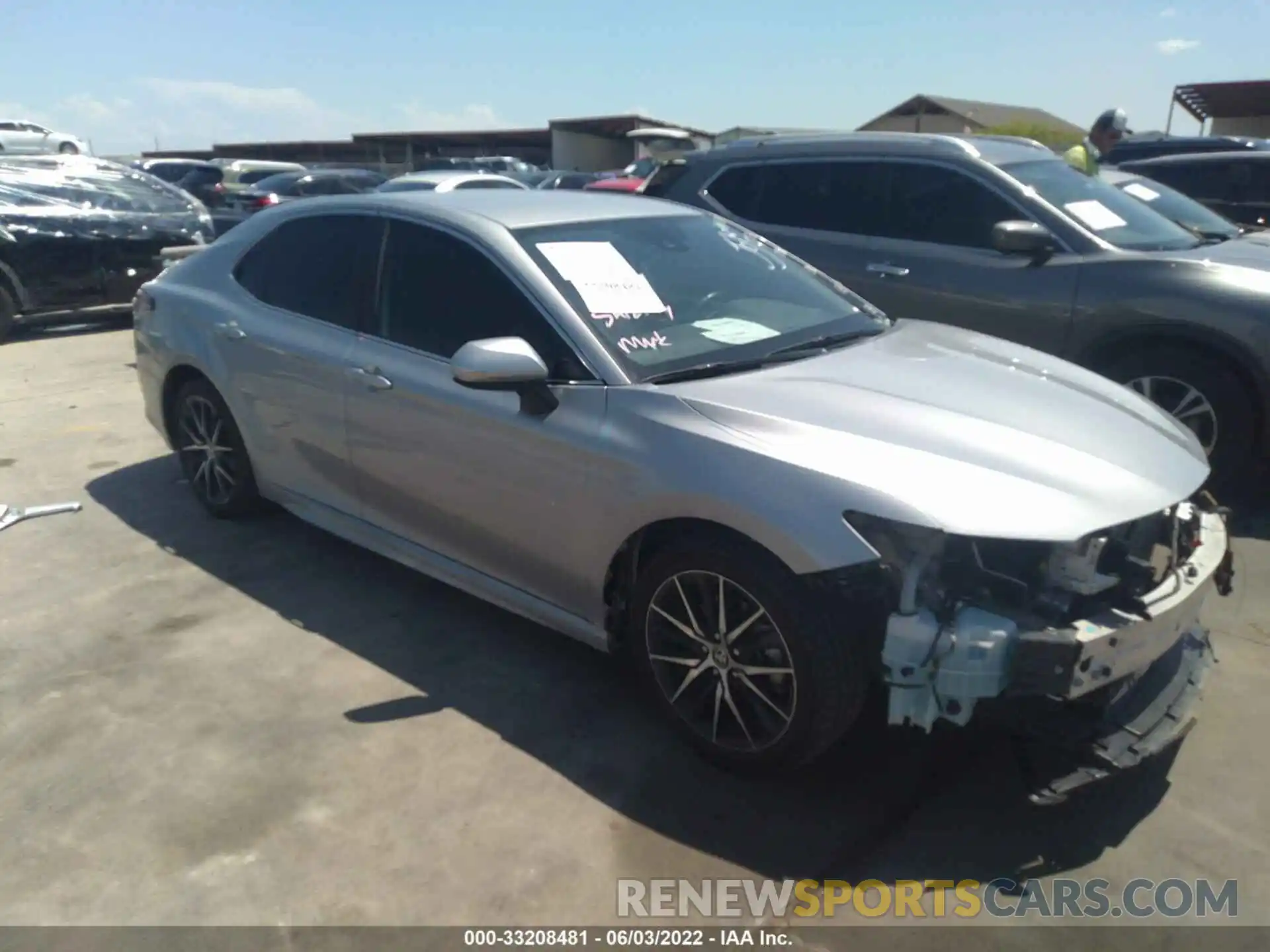 1 Photograph of a damaged car 4T1G11AK8MU516831 TOYOTA CAMRY 2021