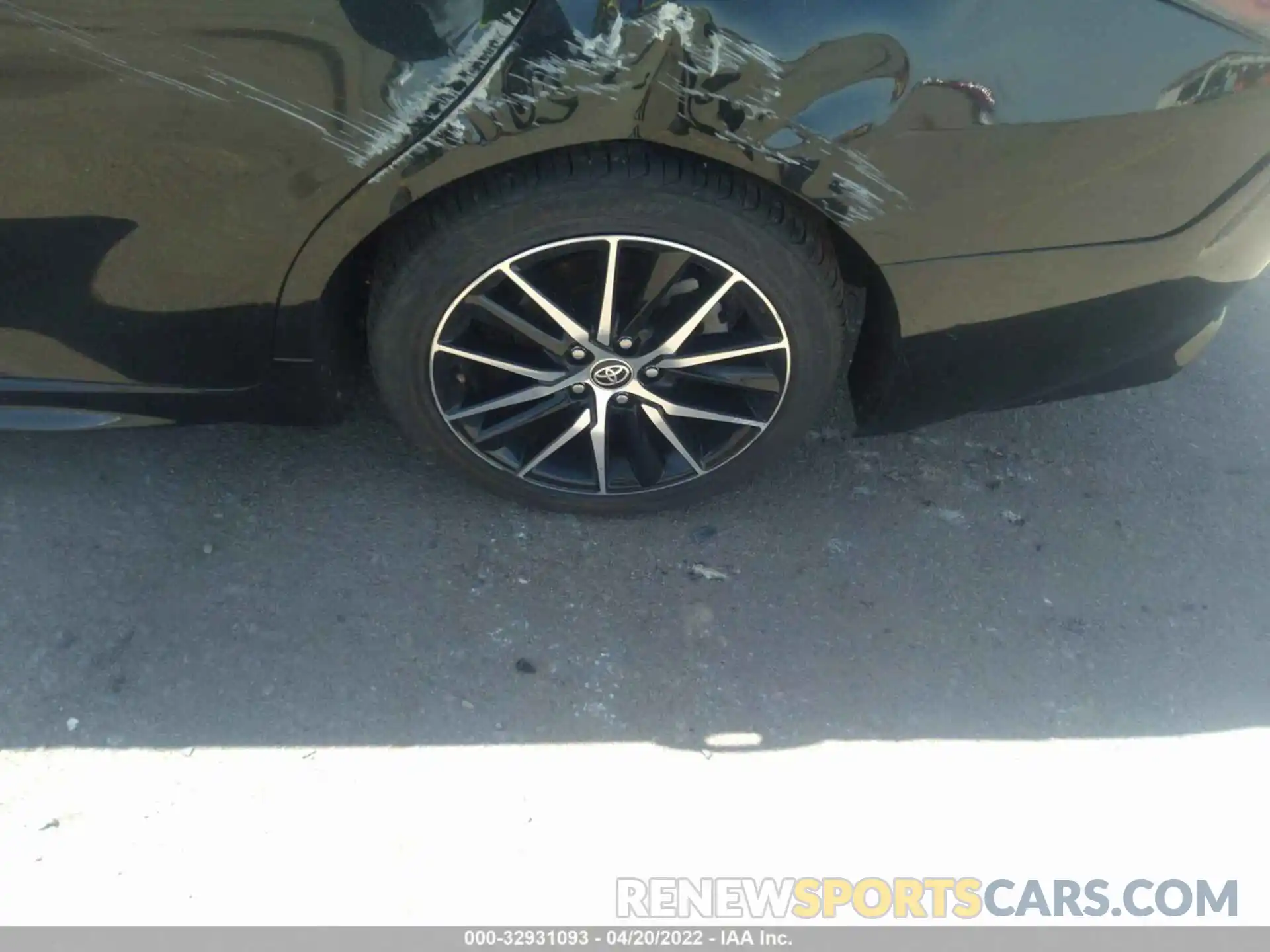 13 Photograph of a damaged car 4T1G11AK8MU517235 TOYOTA CAMRY 2021