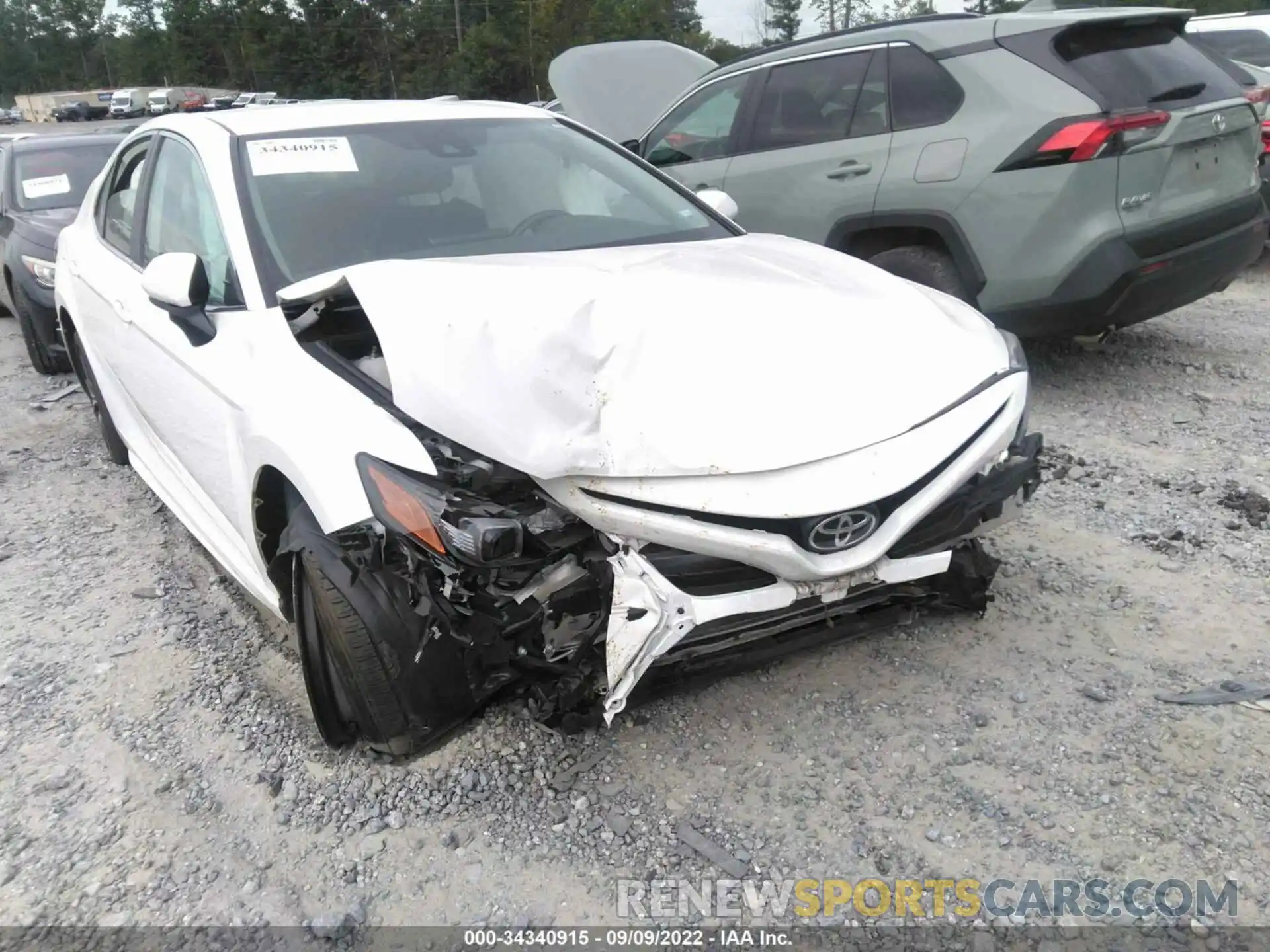 6 Photograph of a damaged car 4T1G11AK8MU519339 TOYOTA CAMRY 2021