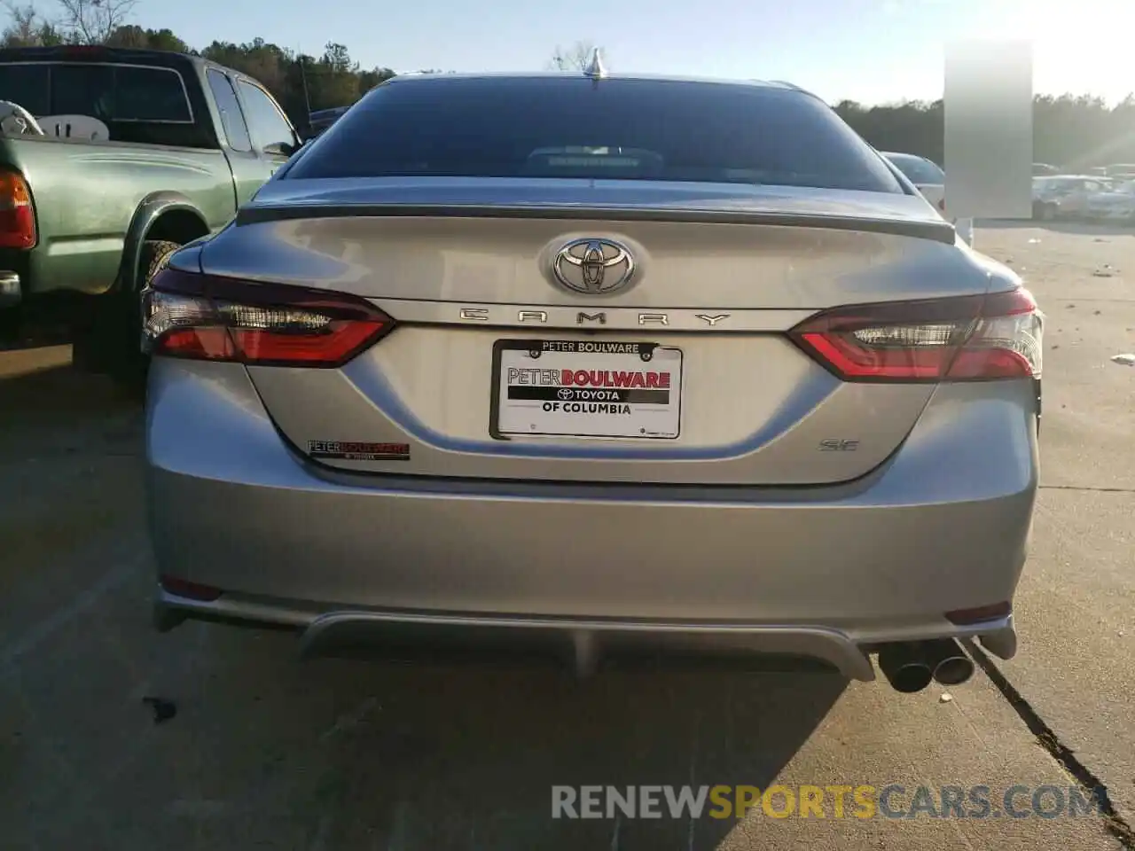 6 Photograph of a damaged car 4T1G11AK8MU521270 TOYOTA CAMRY 2021