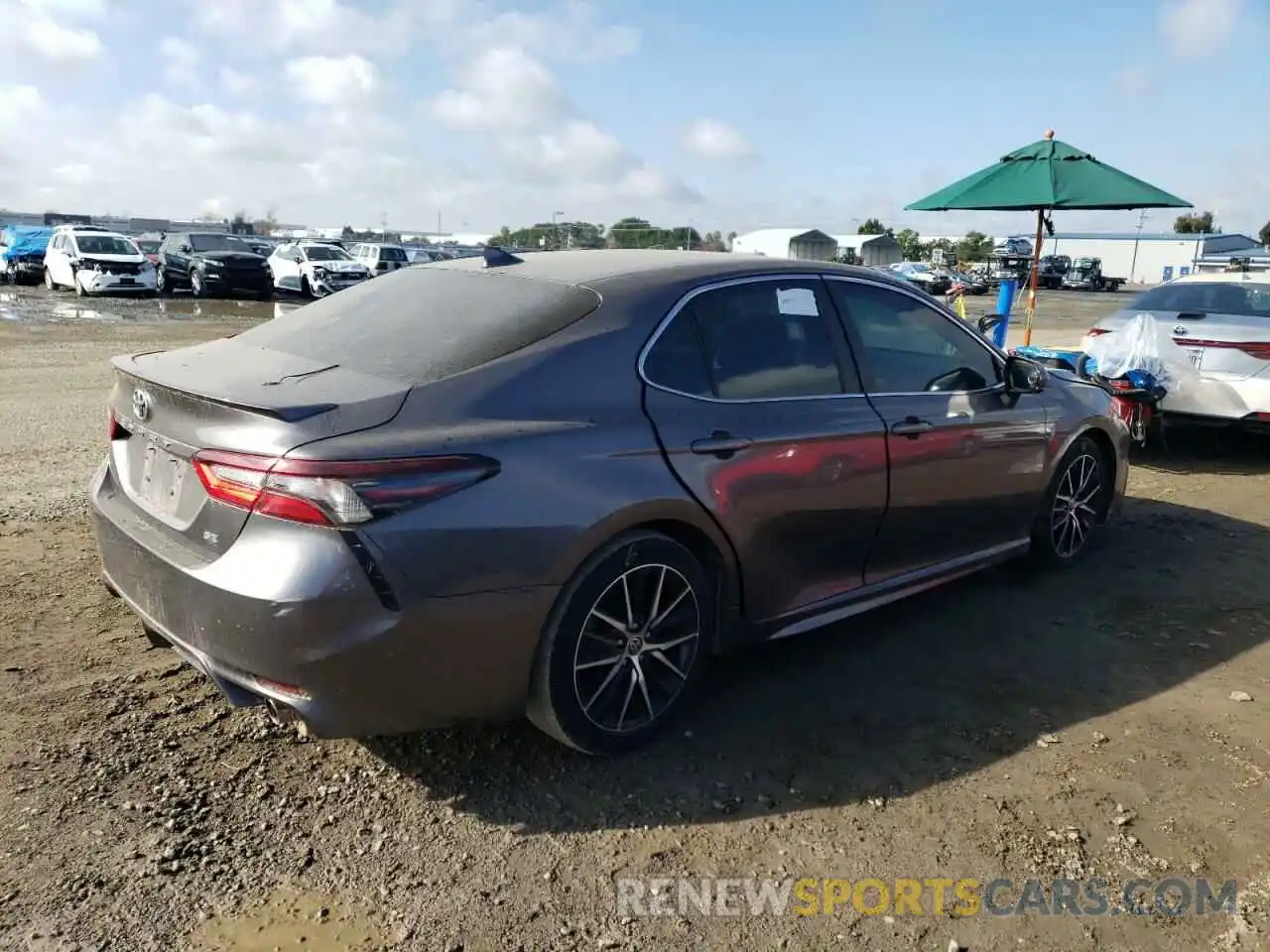 3 Photograph of a damaged car 4T1G11AK8MU535797 TOYOTA CAMRY 2021