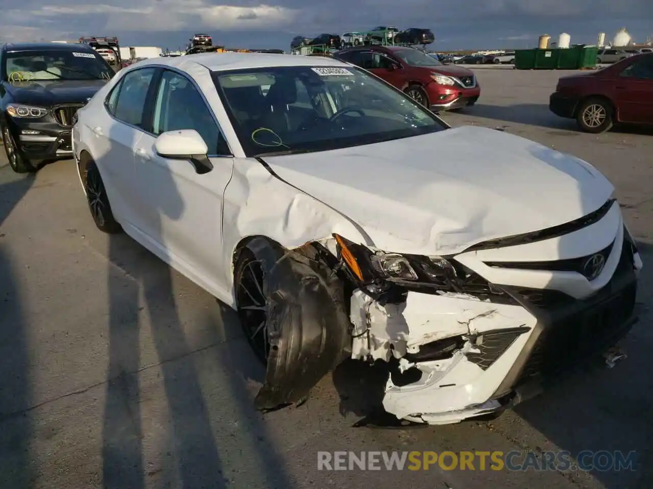 1 Photograph of a damaged car 4T1G11AK8MU537159 TOYOTA CAMRY 2021