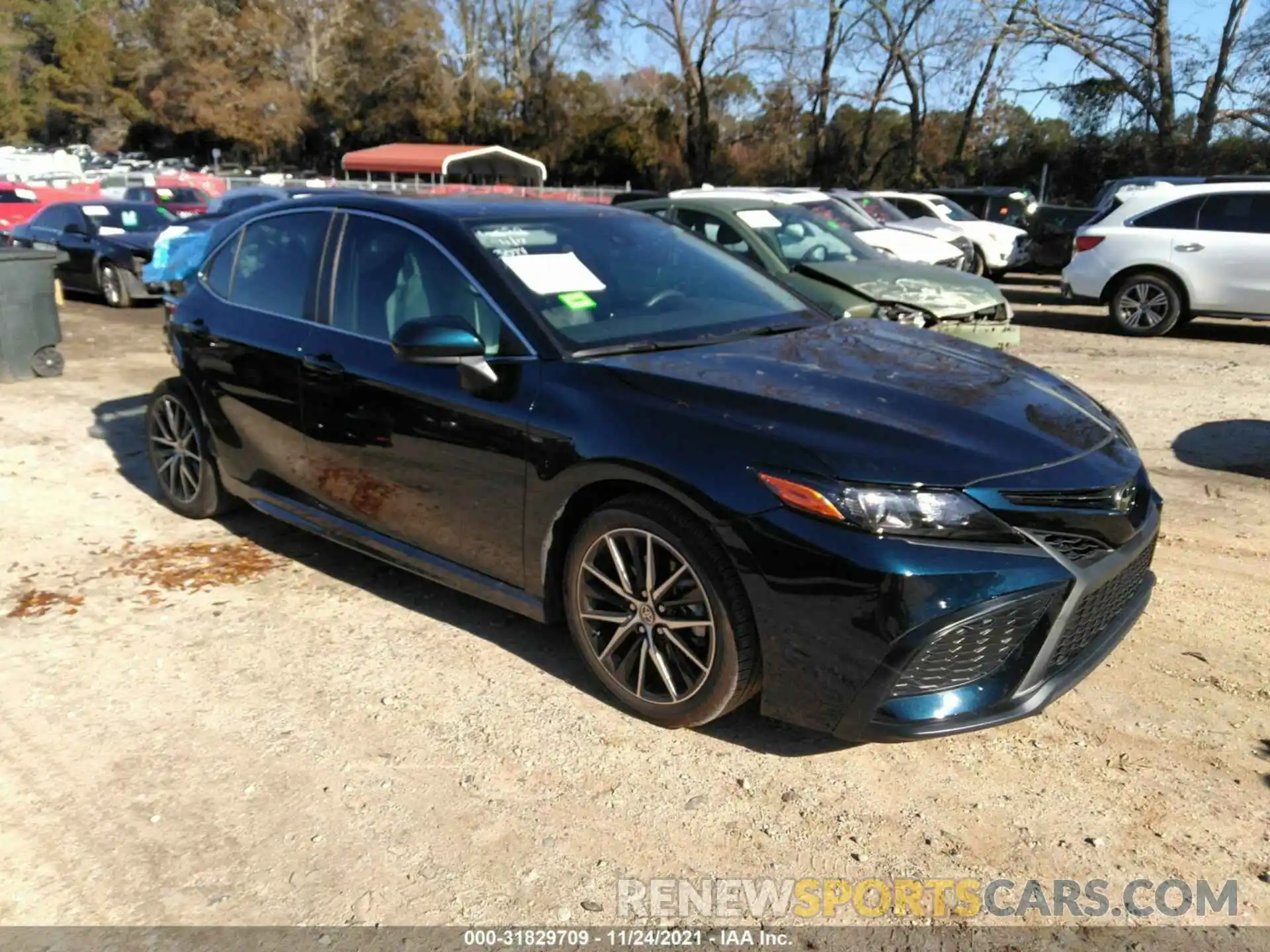 1 Photograph of a damaged car 4T1G11AK8MU543074 TOYOTA CAMRY 2021