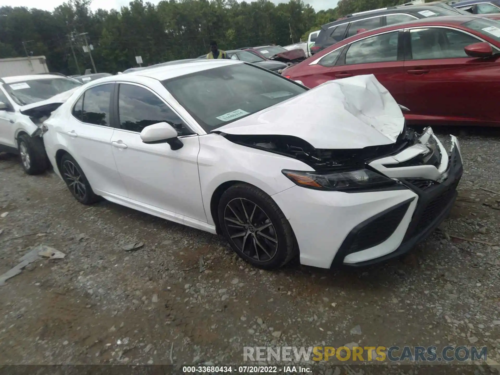 1 Photograph of a damaged car 4T1G11AK8MU547173 TOYOTA CAMRY 2021