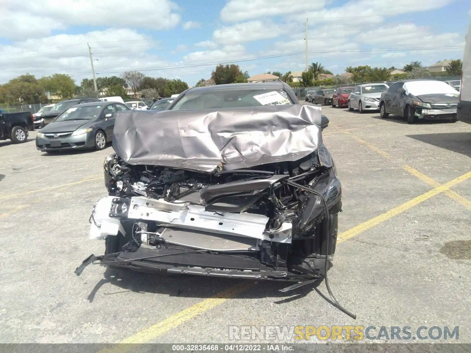 6 Photograph of a damaged car 4T1G11AK8MU548226 TOYOTA CAMRY 2021