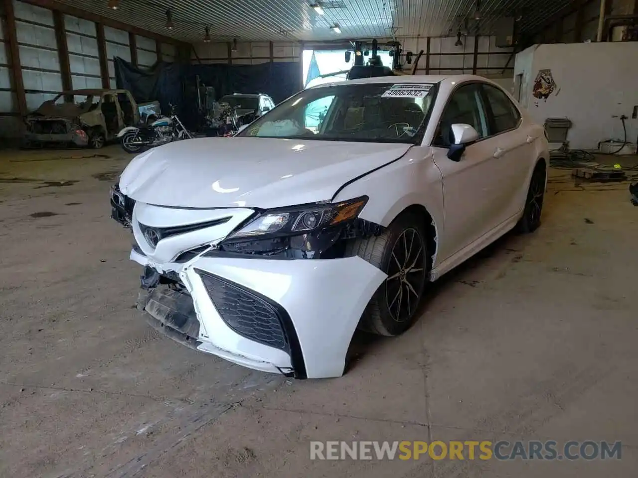 2 Photograph of a damaged car 4T1G11AK8MU551207 TOYOTA CAMRY 2021