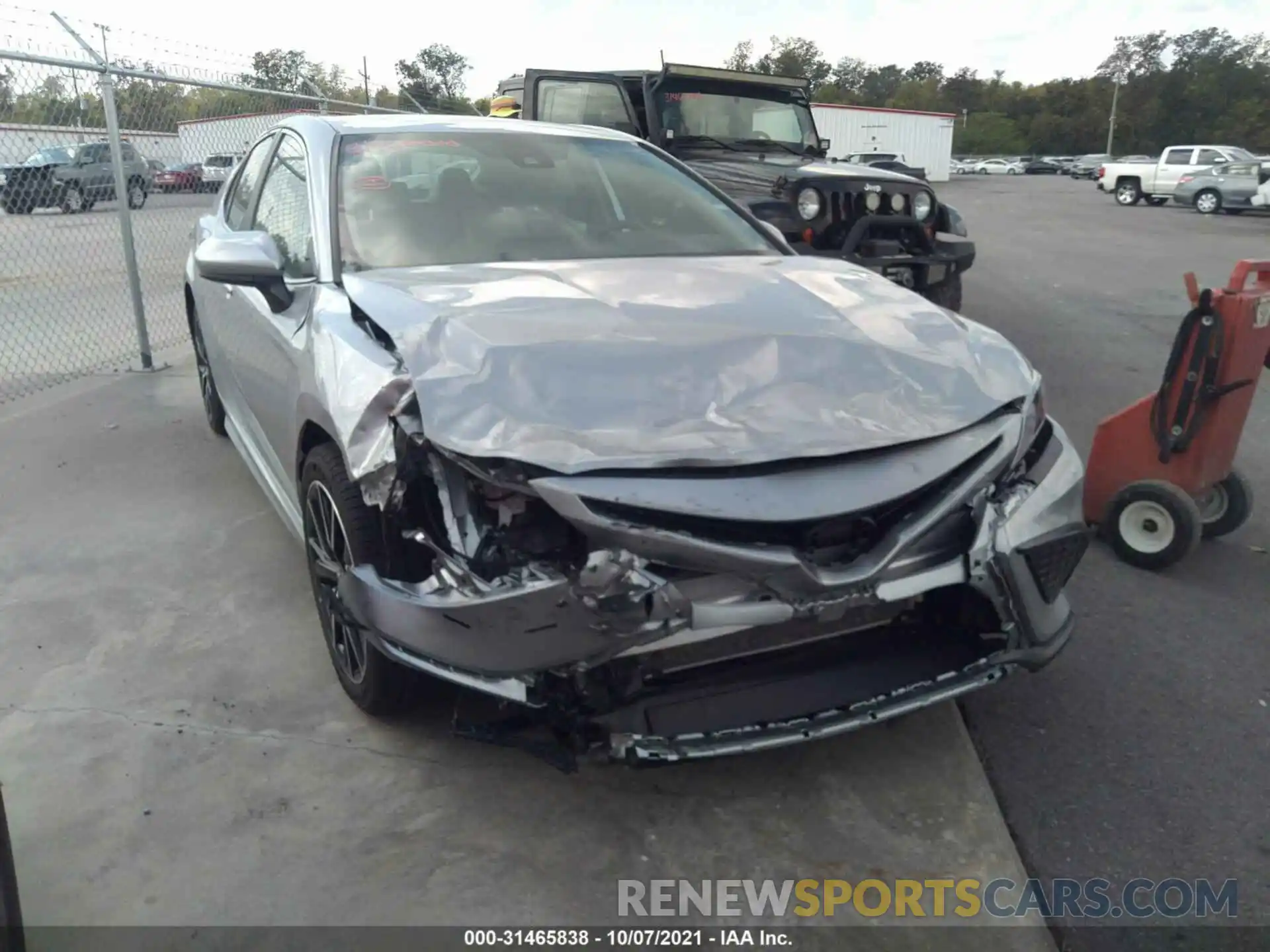 1 Photograph of a damaged car 4T1G11AK8MU551580 TOYOTA CAMRY 2021