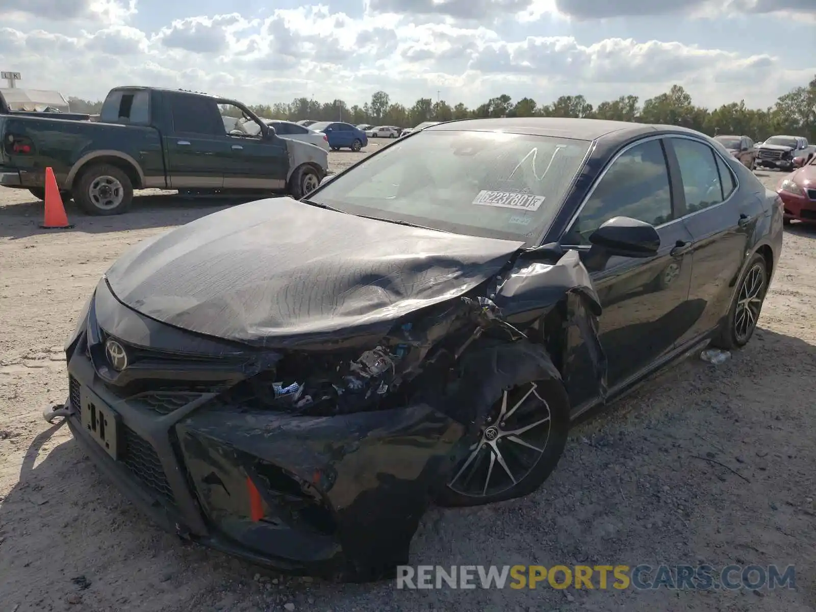 2 Photograph of a damaged car 4T1G11AK8MU575460 TOYOTA CAMRY 2021