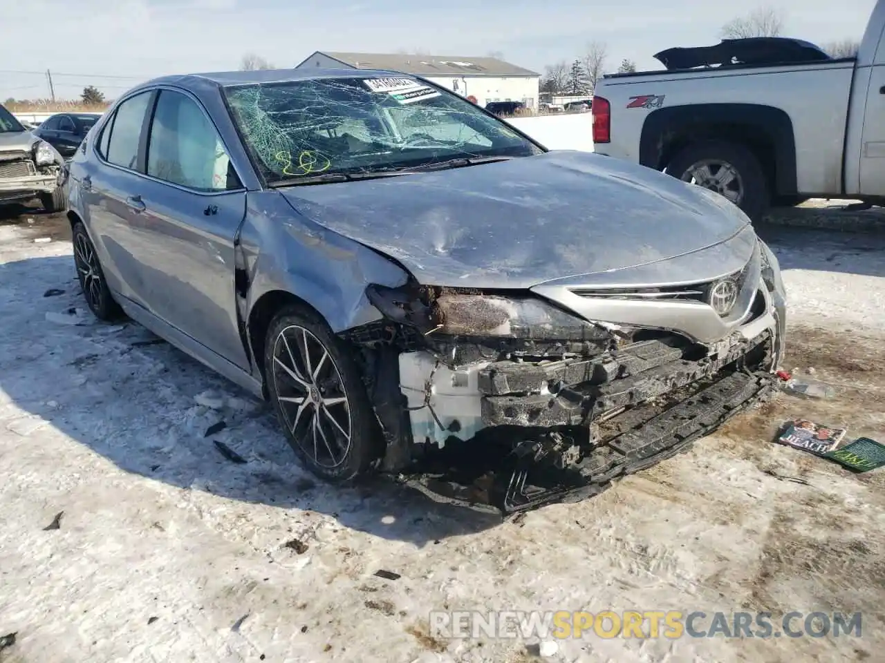 1 Photograph of a damaged car 4T1G11AK8MU598074 TOYOTA CAMRY 2021