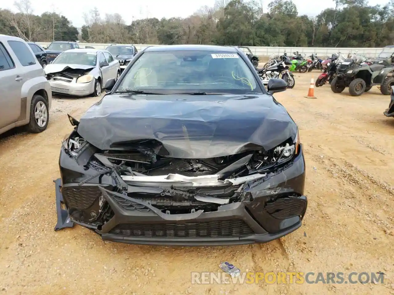 9 Photograph of a damaged car 4T1G11AK8MU604147 TOYOTA CAMRY 2021