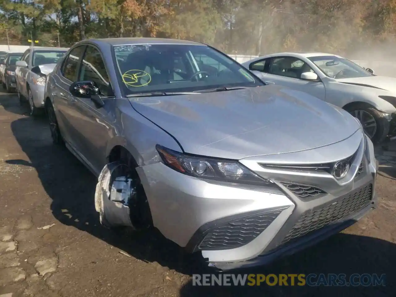 1 Photograph of a damaged car 4T1G11AK8MU605024 TOYOTA CAMRY 2021