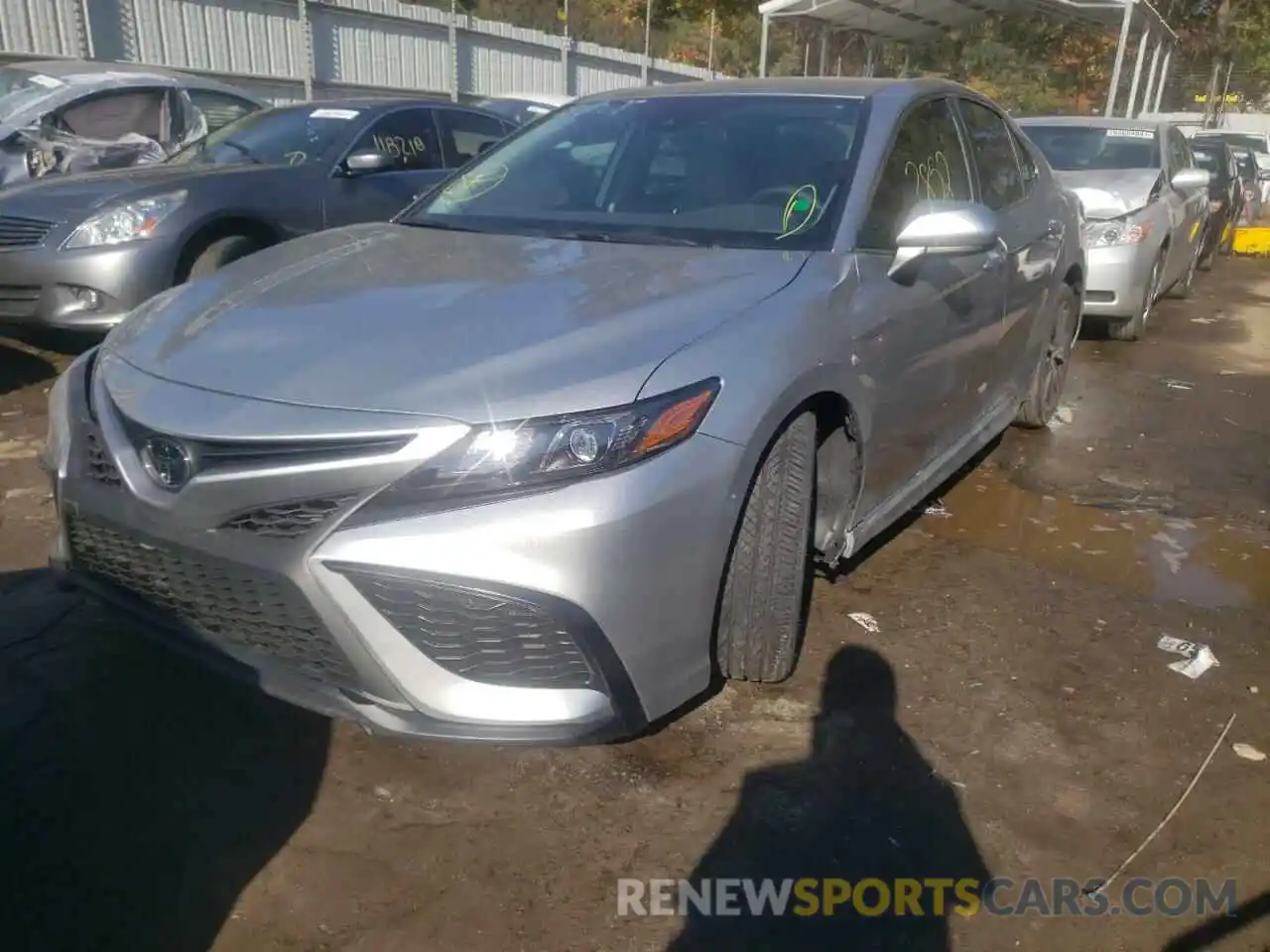 2 Photograph of a damaged car 4T1G11AK8MU605024 TOYOTA CAMRY 2021