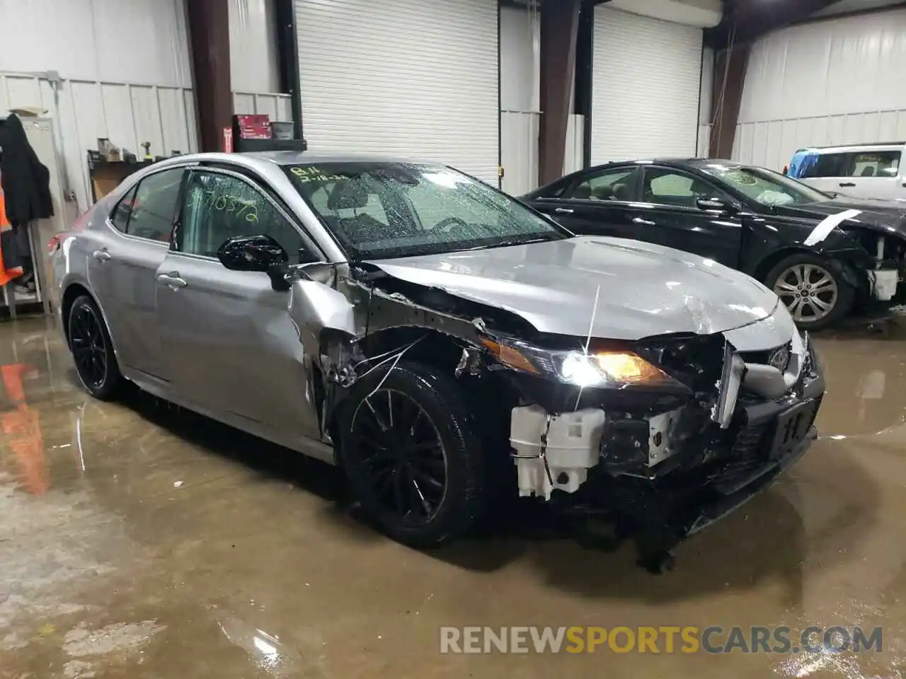 1 Photograph of a damaged car 4T1G11AK8MU608411 TOYOTA CAMRY 2021