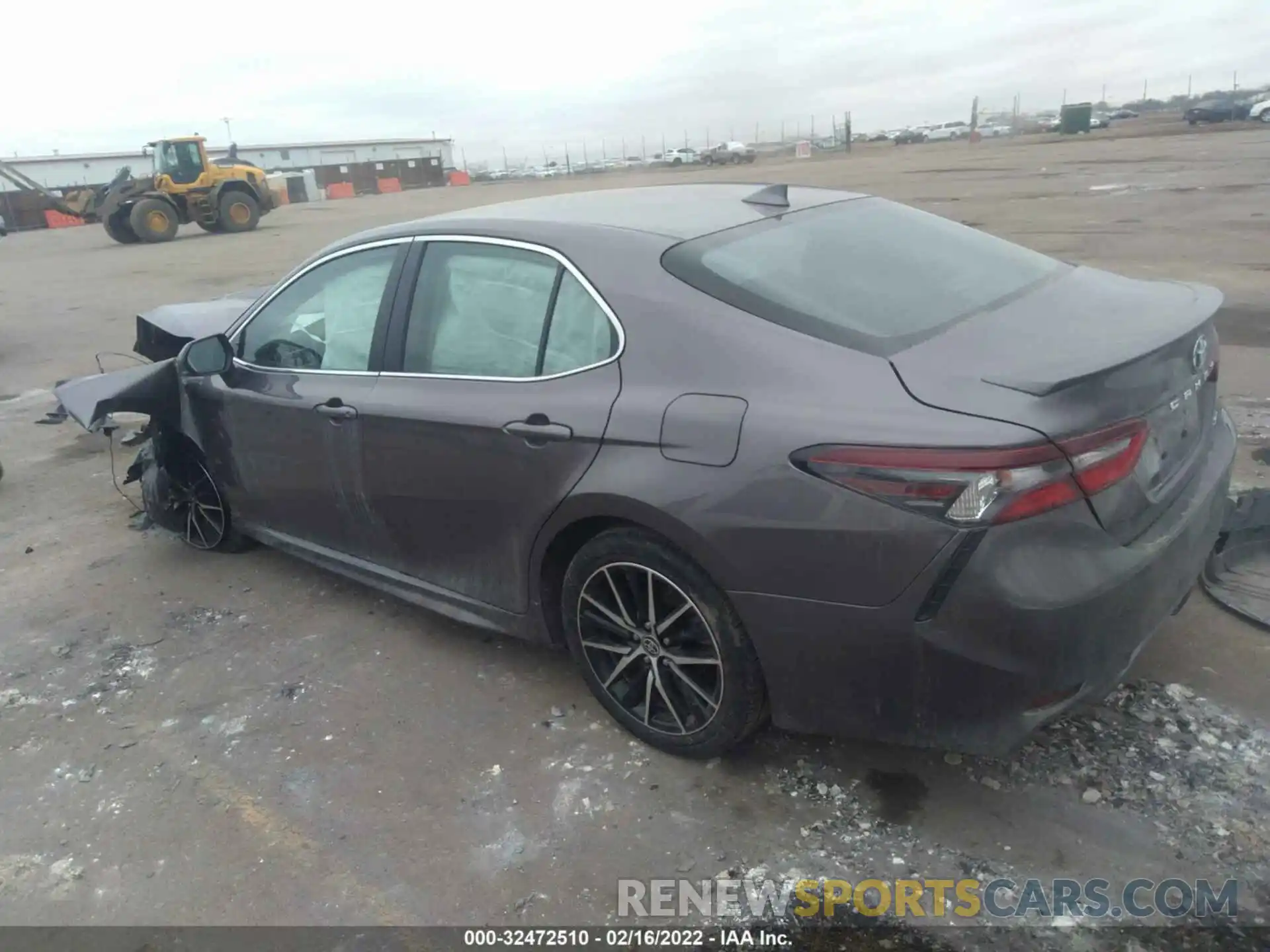 3 Photograph of a damaged car 4T1G11AK9MU405737 TOYOTA CAMRY 2021