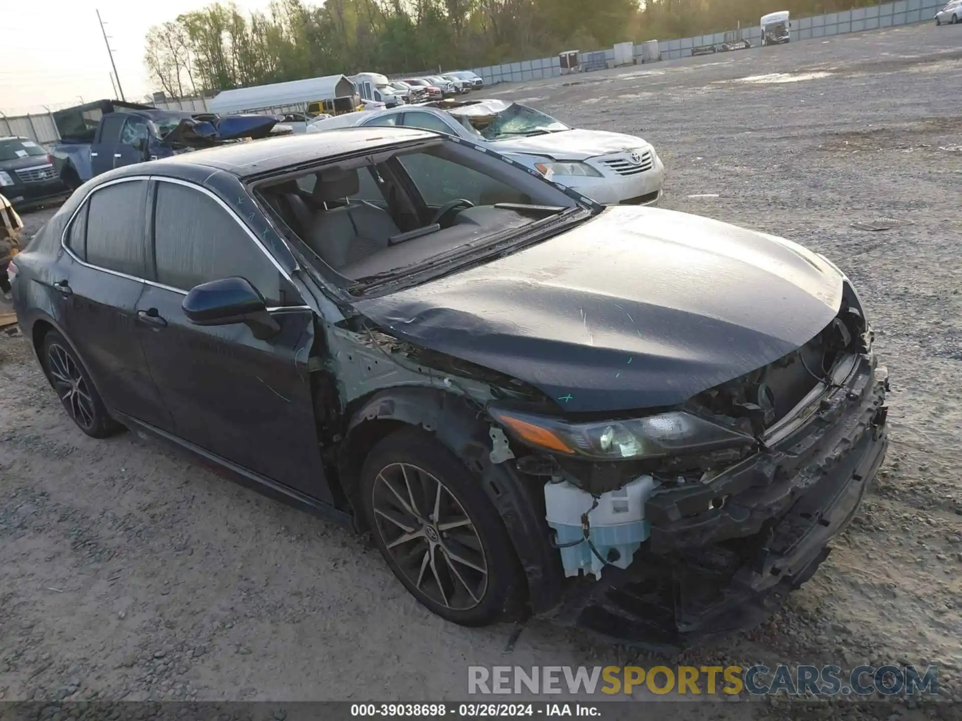 6 Photograph of a damaged car 4T1G11AK9MU409397 TOYOTA CAMRY 2021