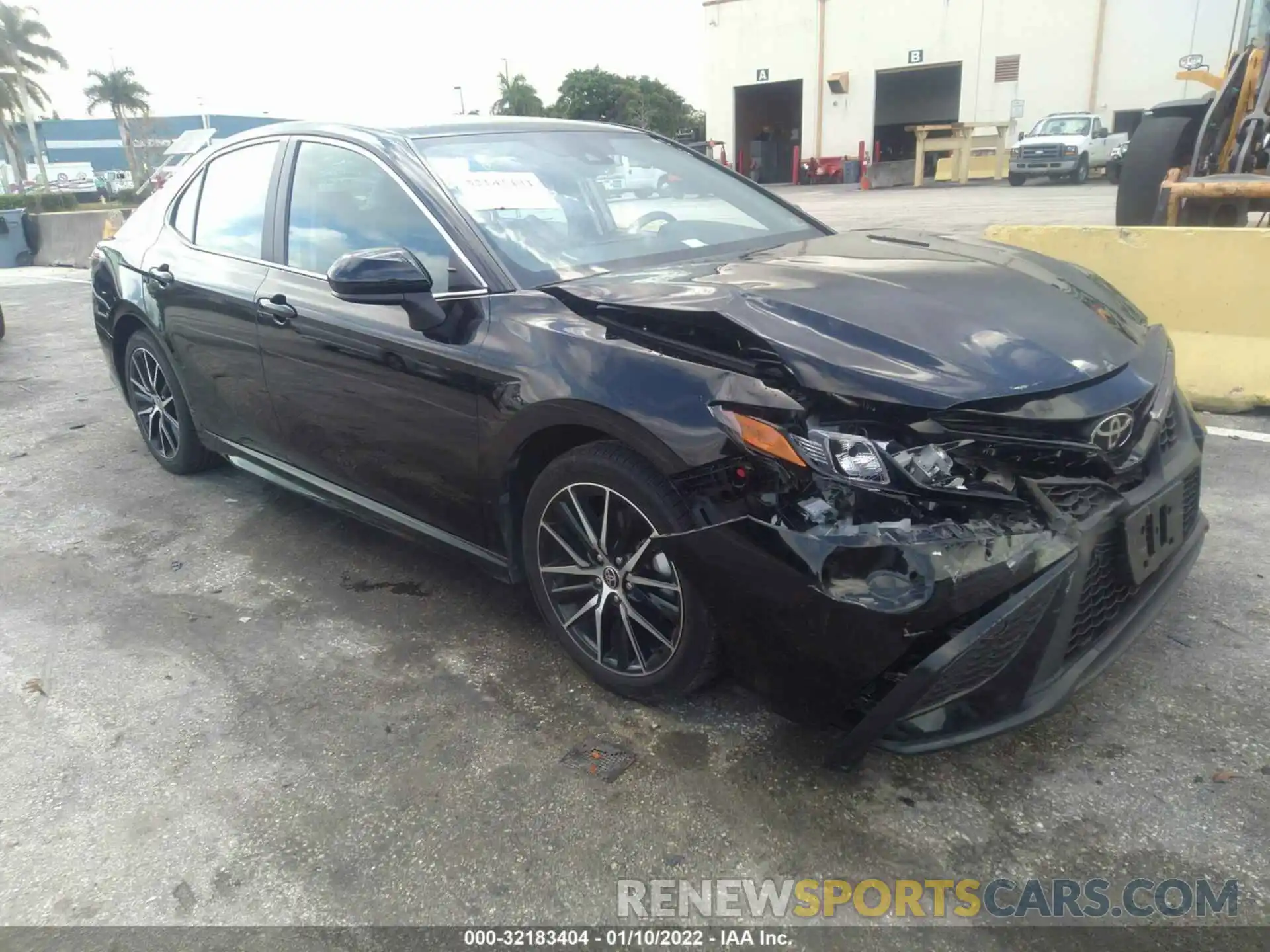 1 Photograph of a damaged car 4T1G11AK9MU414552 TOYOTA CAMRY 2021