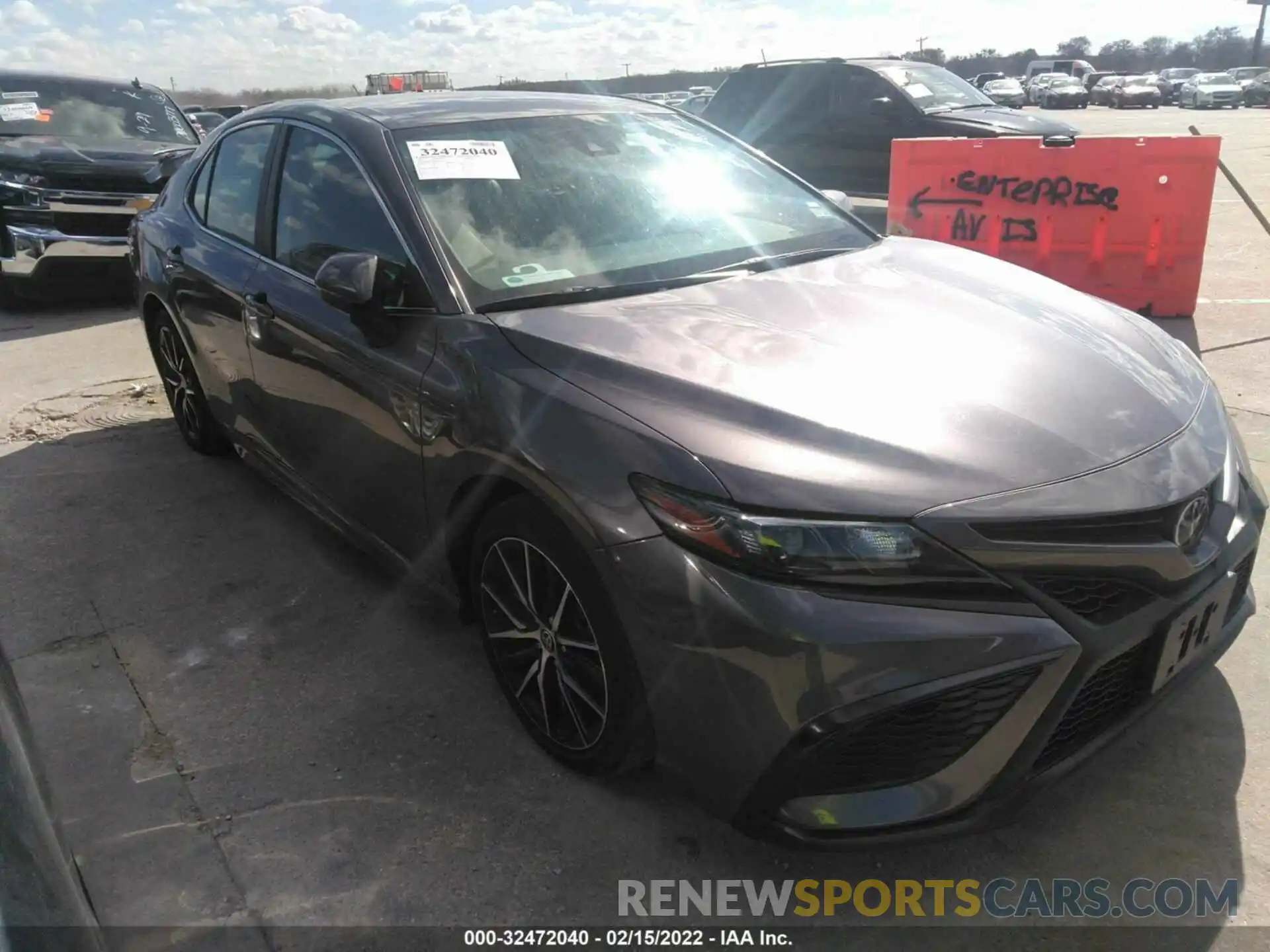 1 Photograph of a damaged car 4T1G11AK9MU417659 TOYOTA CAMRY 2021