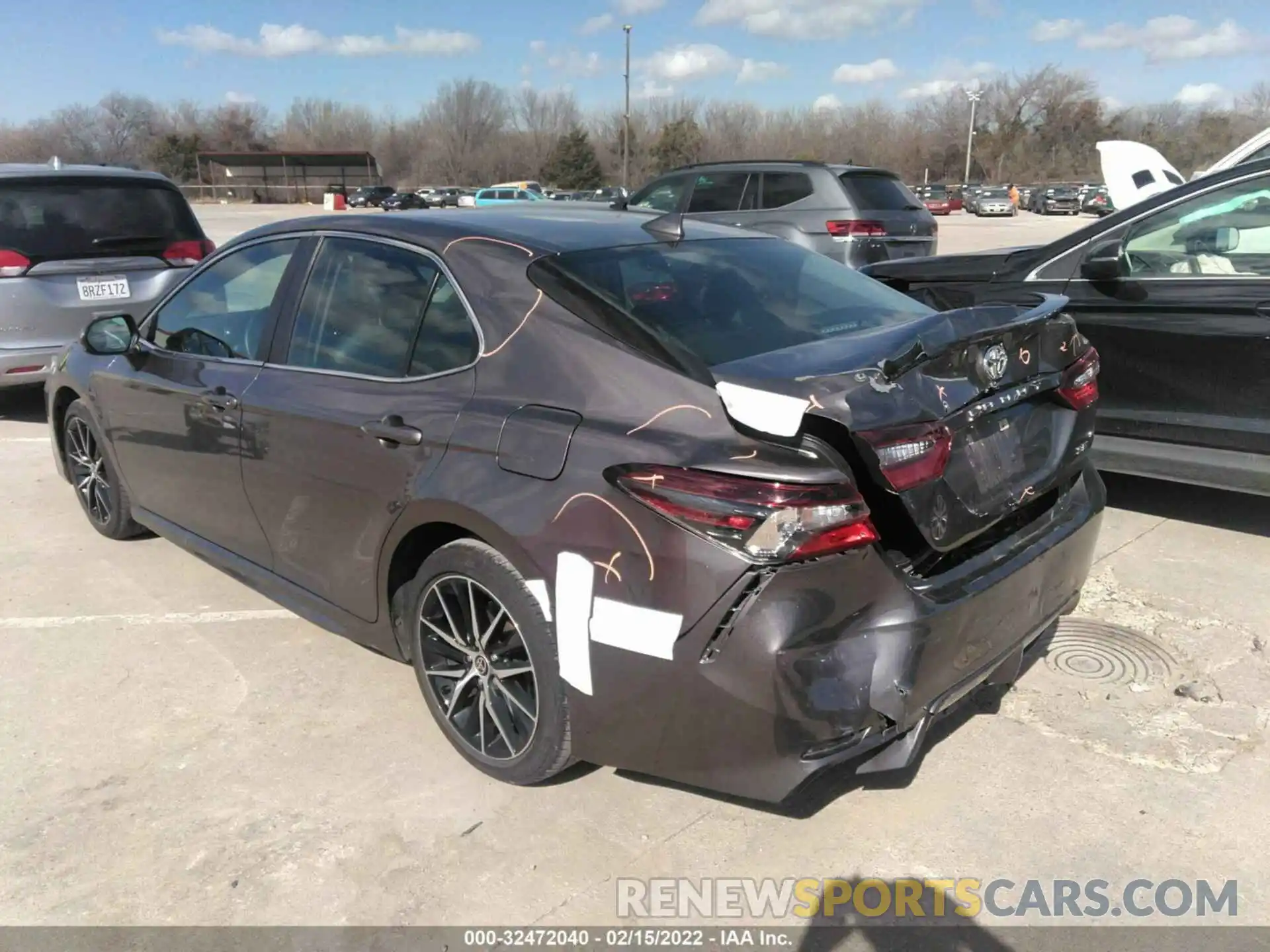 3 Photograph of a damaged car 4T1G11AK9MU417659 TOYOTA CAMRY 2021