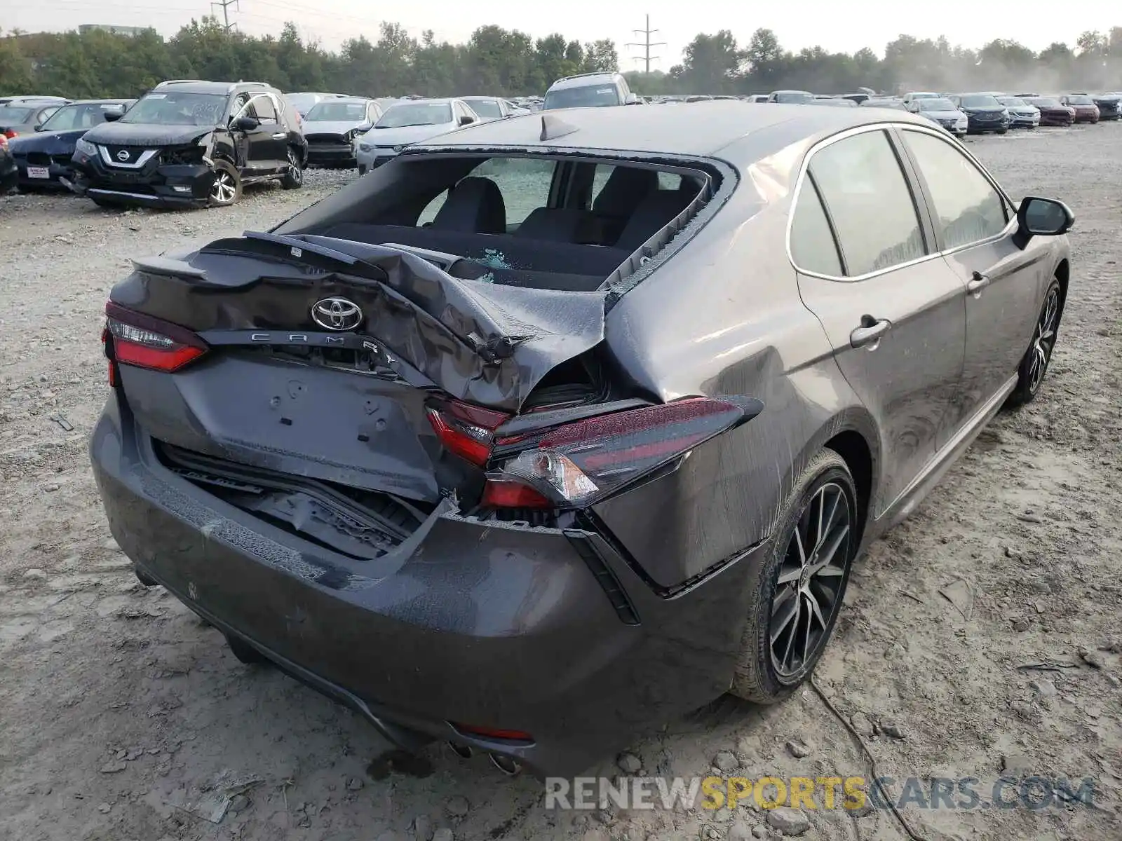 4 Photograph of a damaged car 4T1G11AK9MU424918 TOYOTA CAMRY 2021