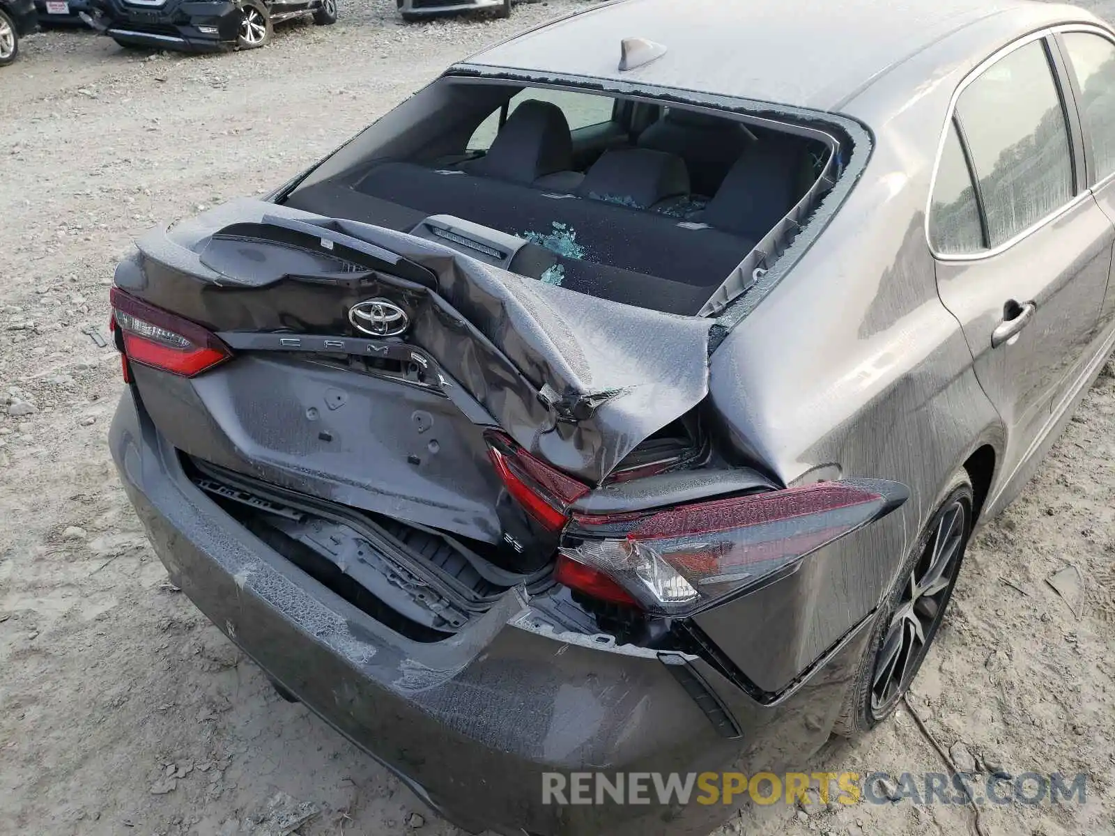 9 Photograph of a damaged car 4T1G11AK9MU424918 TOYOTA CAMRY 2021