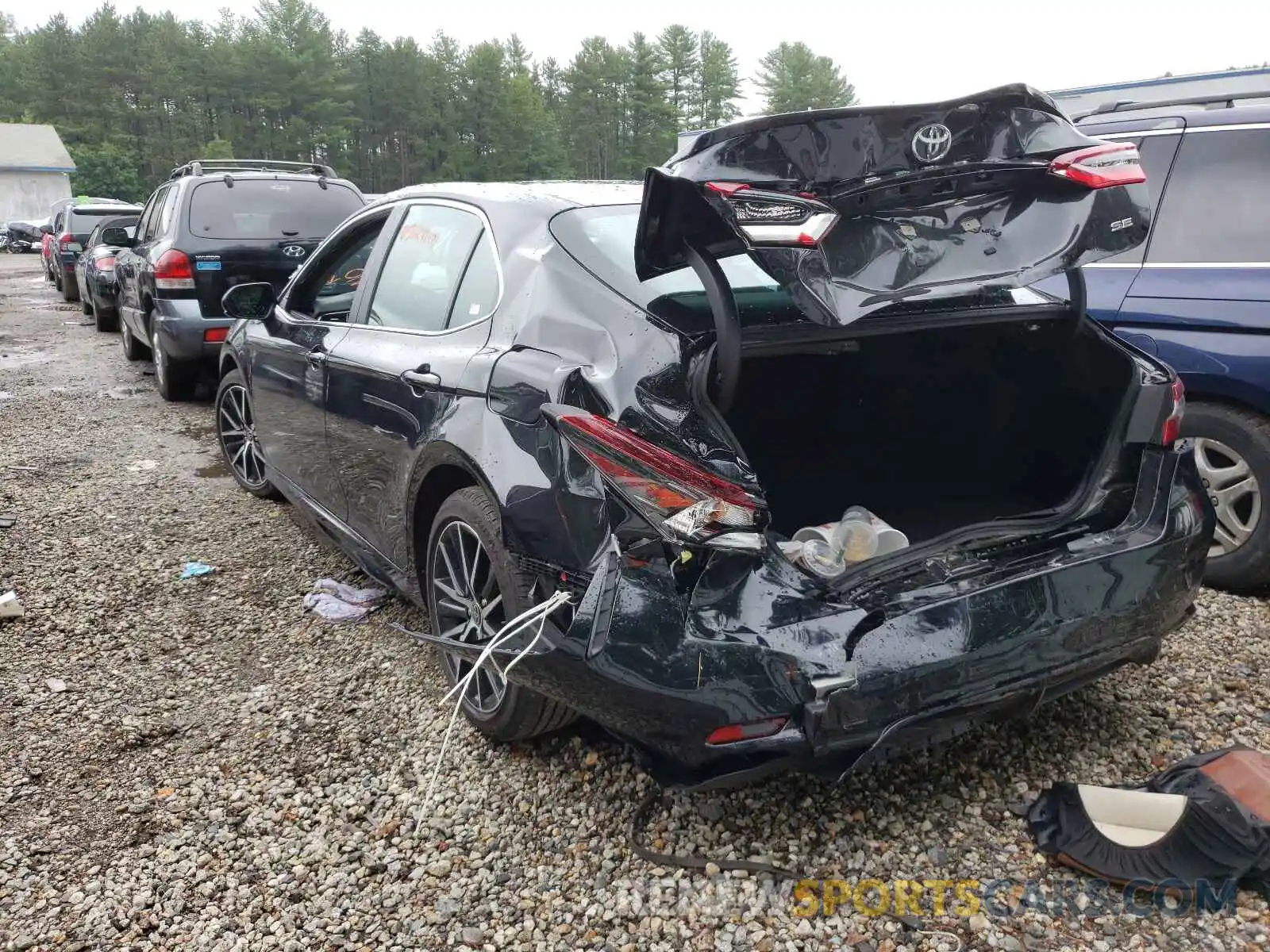 3 Photograph of a damaged car 4T1G11AK9MU433361 TOYOTA CAMRY 2021