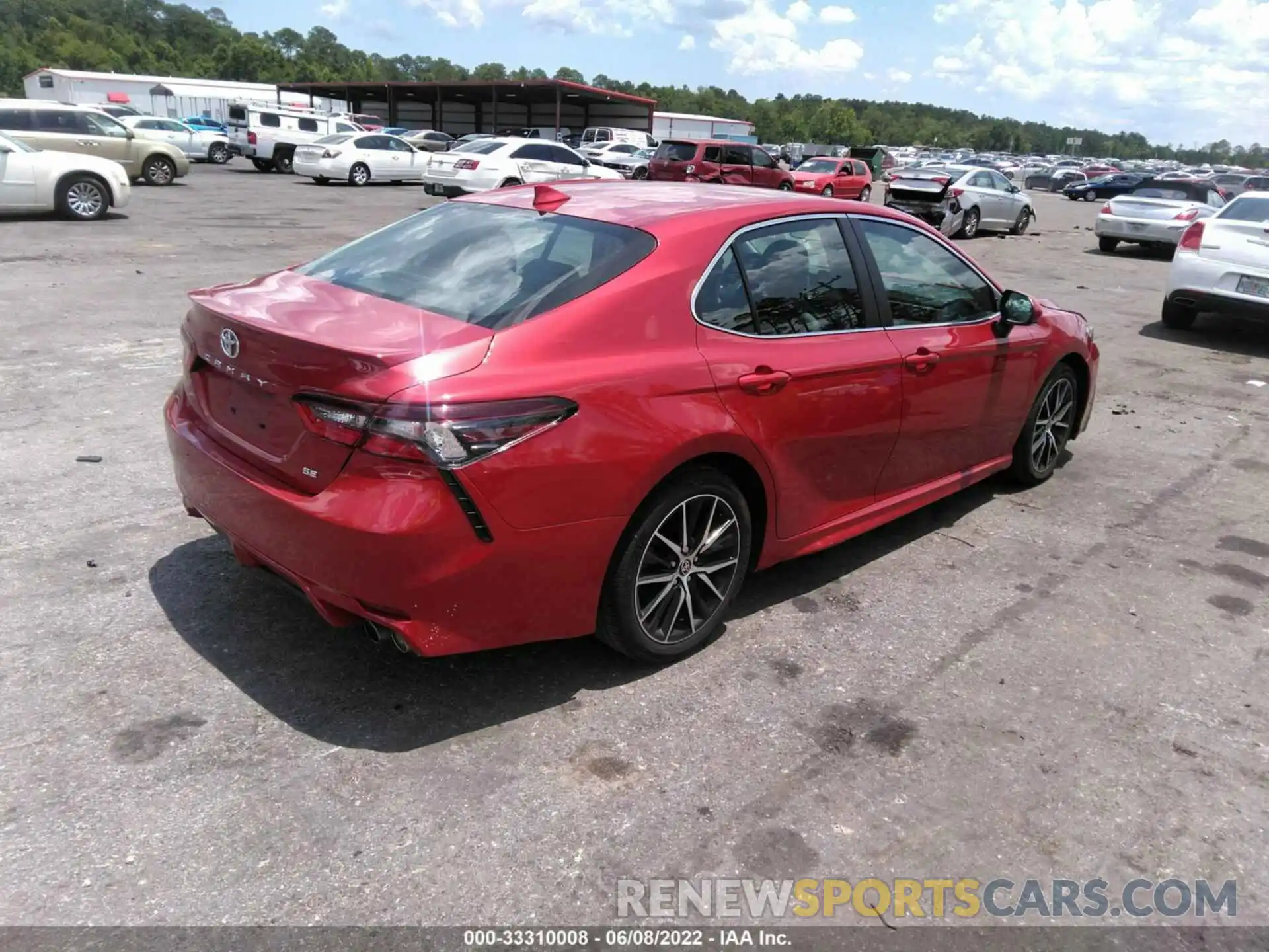 4 Photograph of a damaged car 4T1G11AK9MU435224 TOYOTA CAMRY 2021