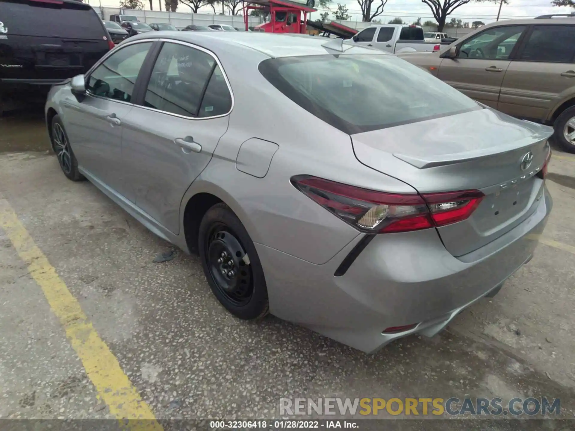 3 Photograph of a damaged car 4T1G11AK9MU437135 TOYOTA CAMRY 2021