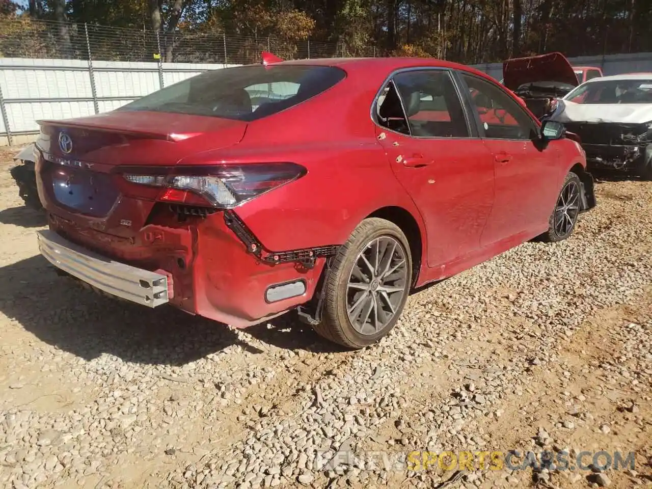 4 Photograph of a damaged car 4T1G11AK9MU457322 TOYOTA CAMRY 2021