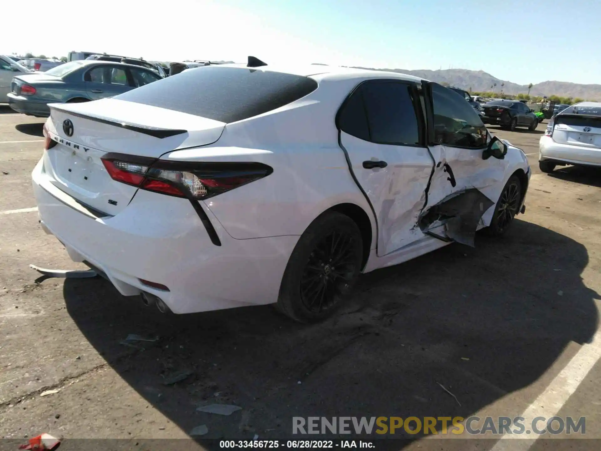 4 Photograph of a damaged car 4T1G11AK9MU472354 TOYOTA CAMRY 2021