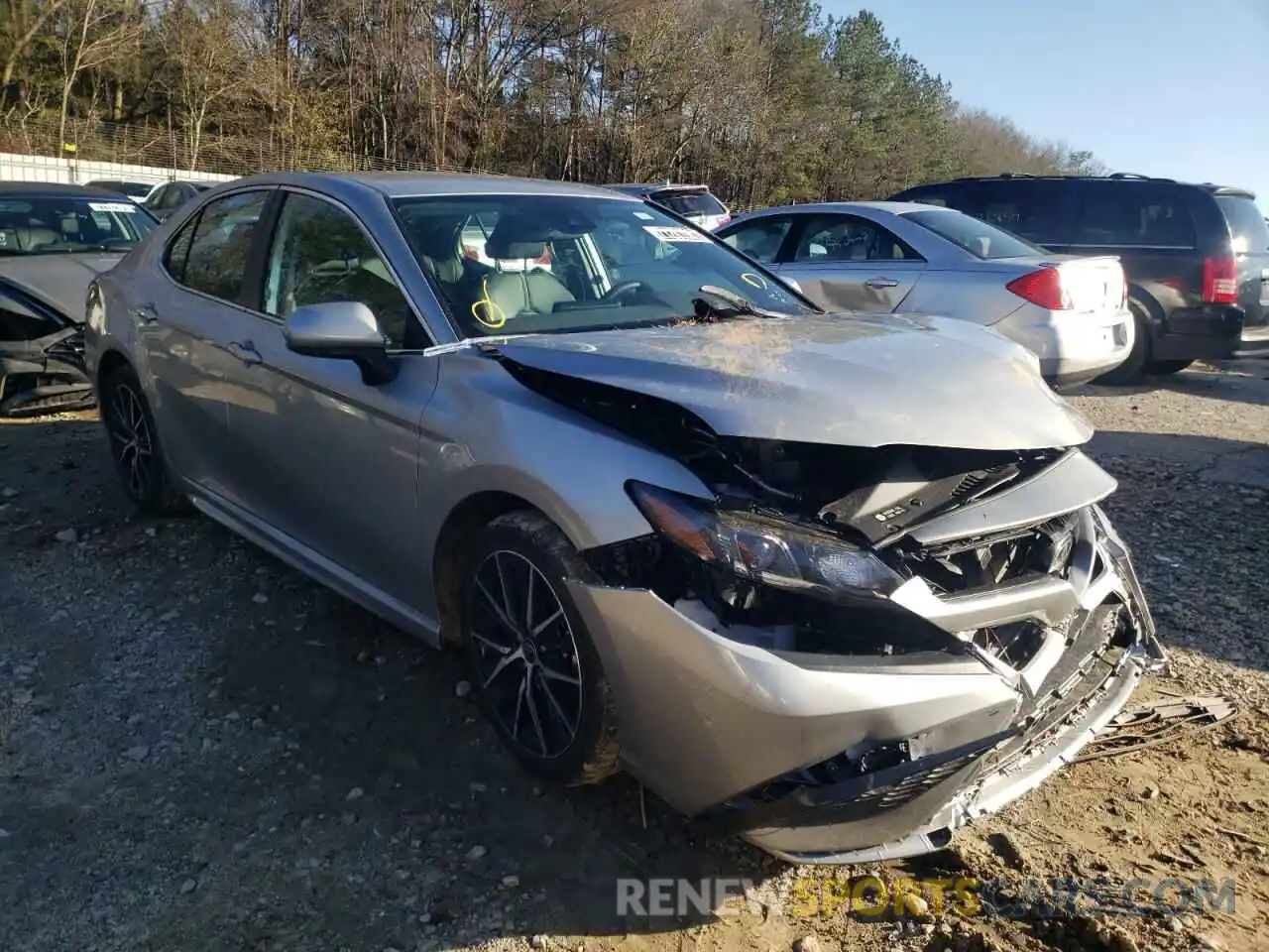 1 Photograph of a damaged car 4T1G11AK9MU476131 TOYOTA CAMRY 2021