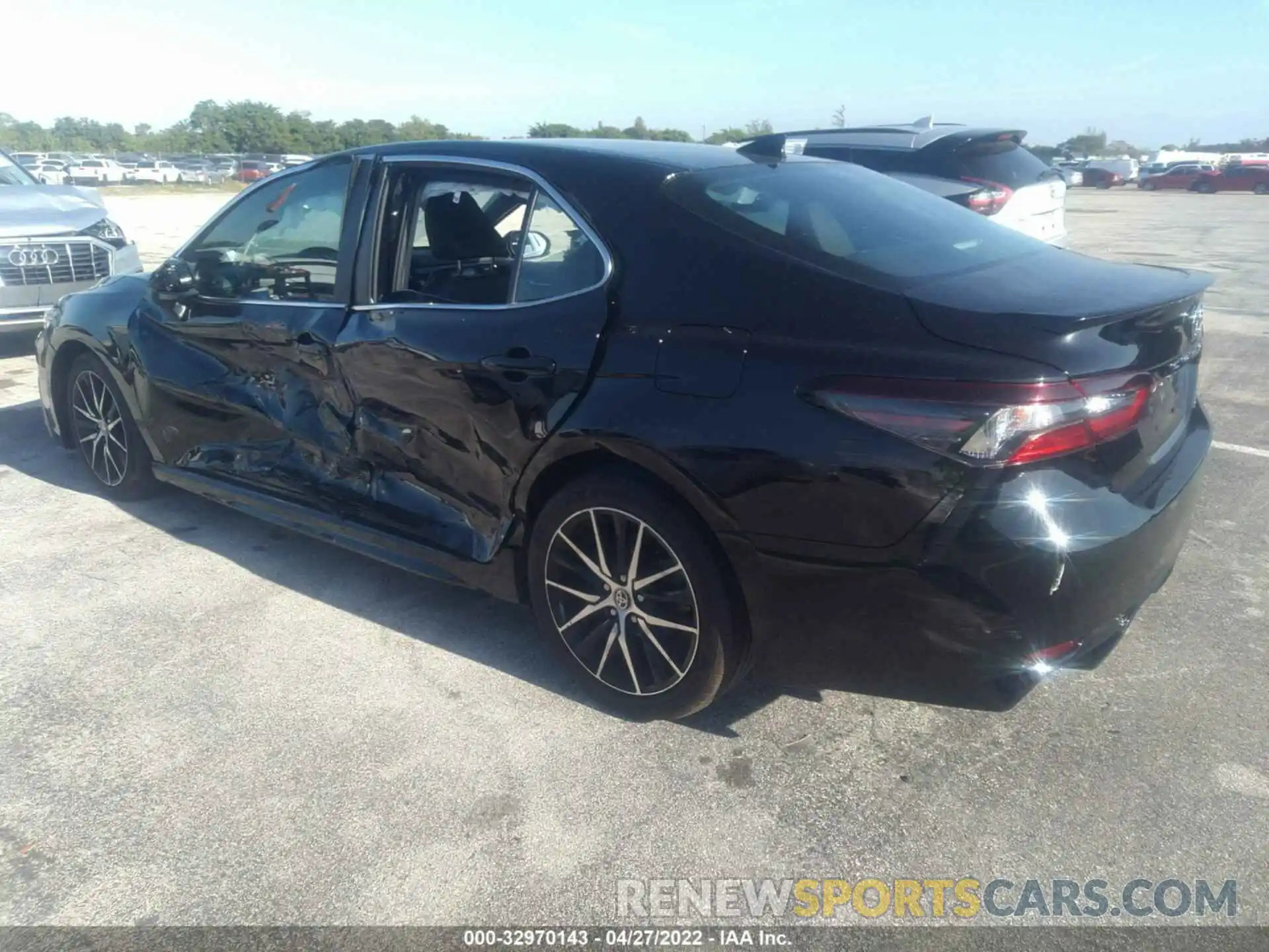 3 Photograph of a damaged car 4T1G11AK9MU477988 TOYOTA CAMRY 2021