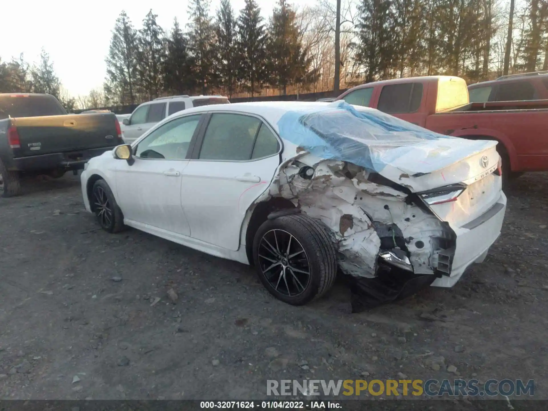 3 Photograph of a damaged car 4T1G11AK9MU518409 TOYOTA CAMRY 2021