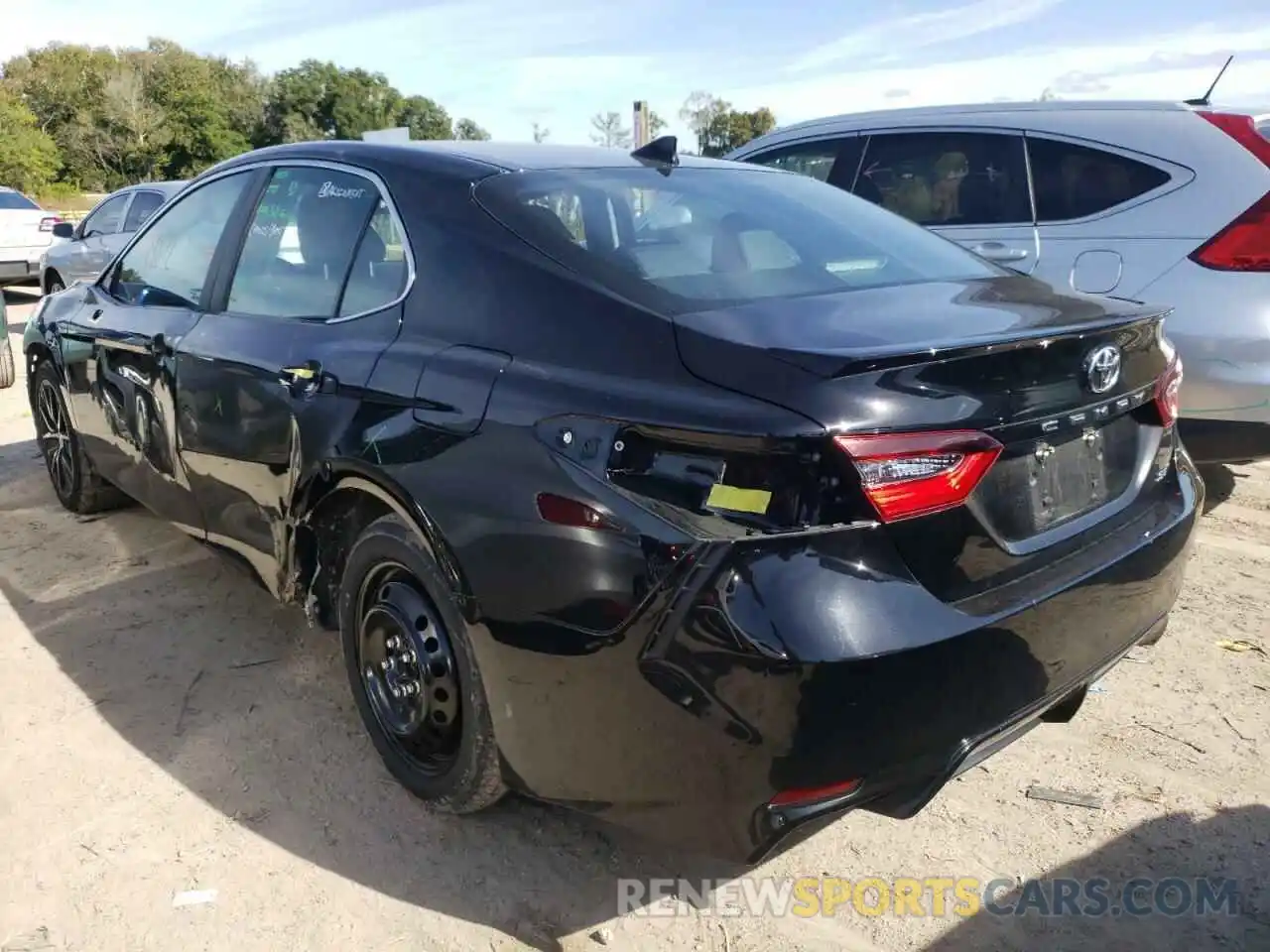 3 Photograph of a damaged car 4T1G11AK9MU530155 TOYOTA CAMRY 2021