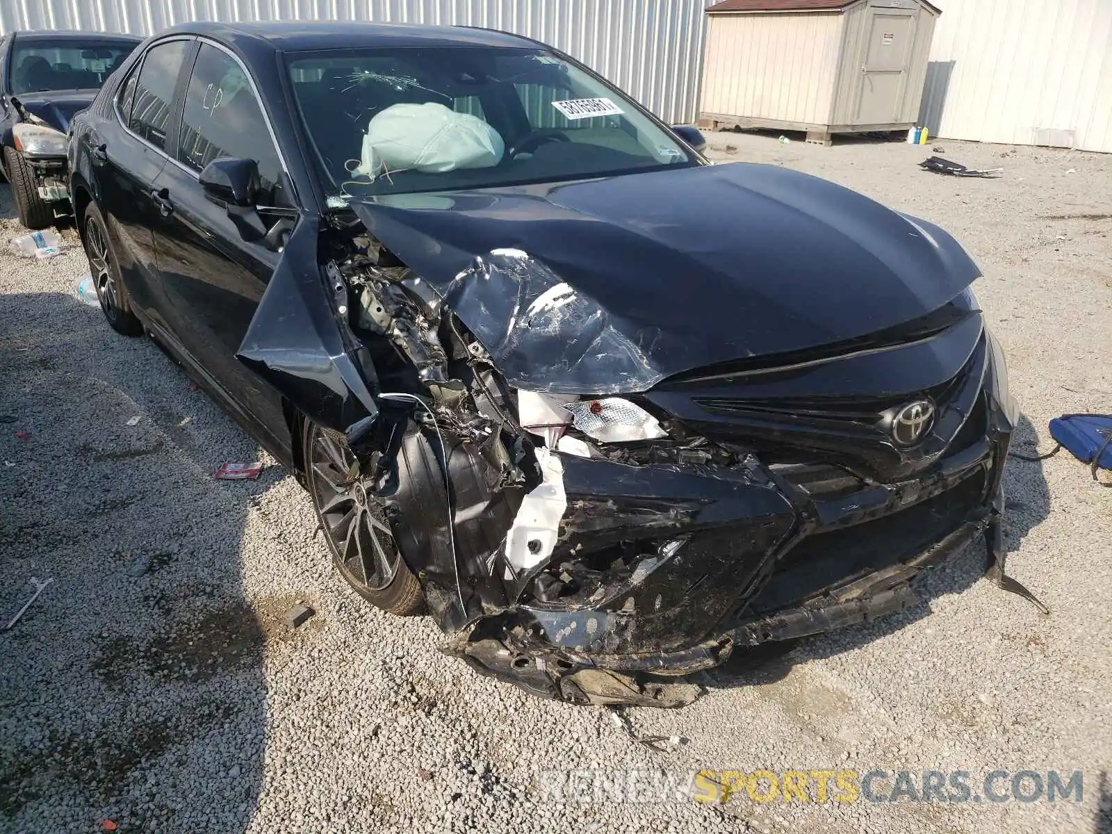 1 Photograph of a damaged car 4T1G11AK9MU536912 TOYOTA CAMRY 2021