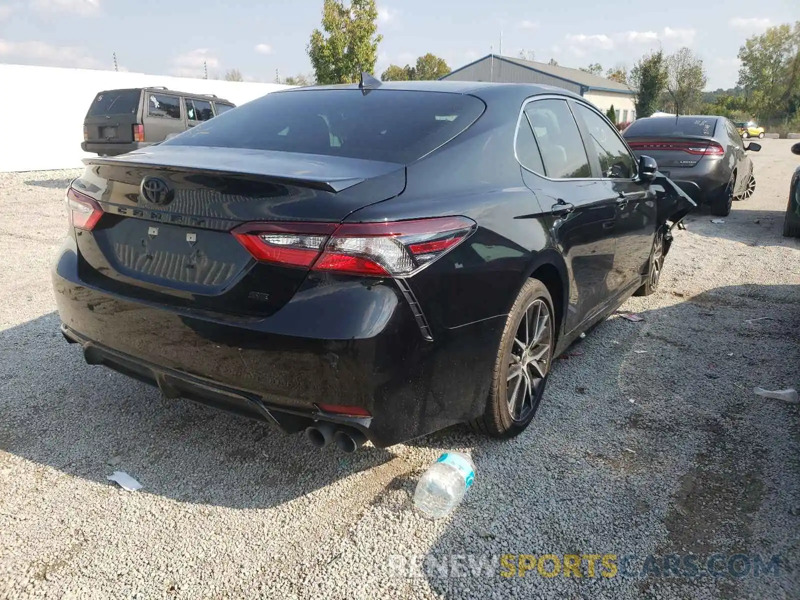 4 Photograph of a damaged car 4T1G11AK9MU536912 TOYOTA CAMRY 2021